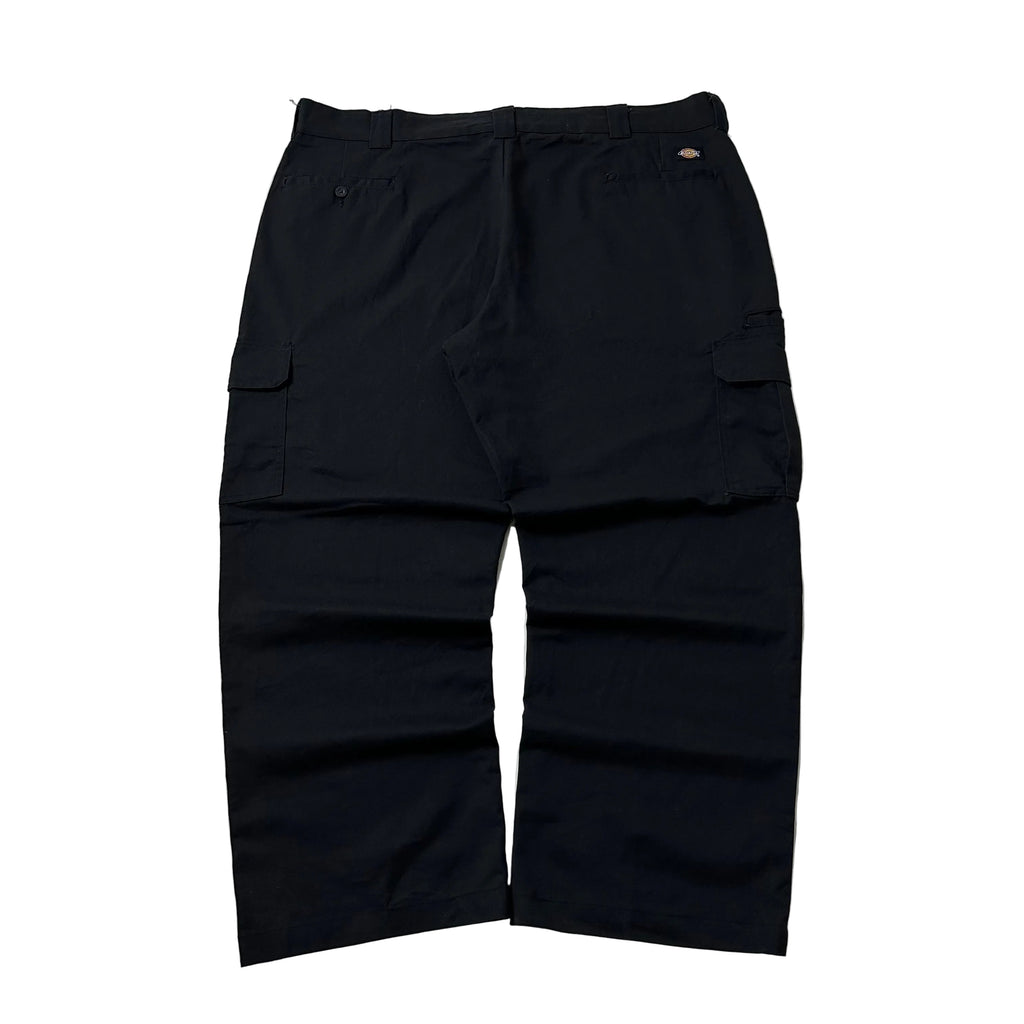 DICKIES Relaxed Straight Cargo Pants in Black (Size 44)