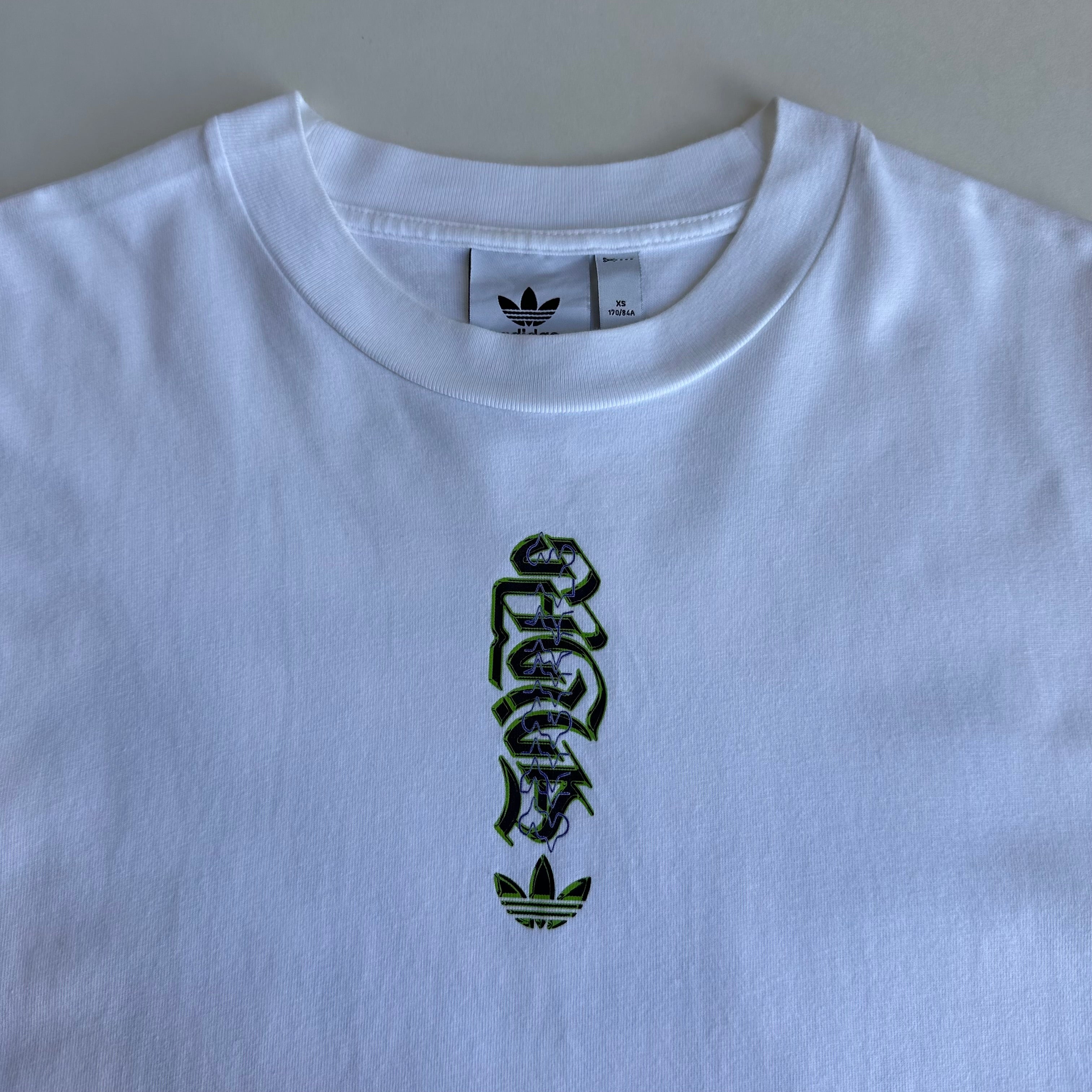Adidas Originals Graphic Tee 3 Graffiti Print White XS Oversized (Fits Medium)