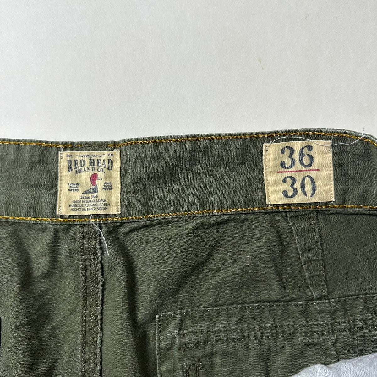 Red Head Cargo Pants in Olive Green (Size 36)