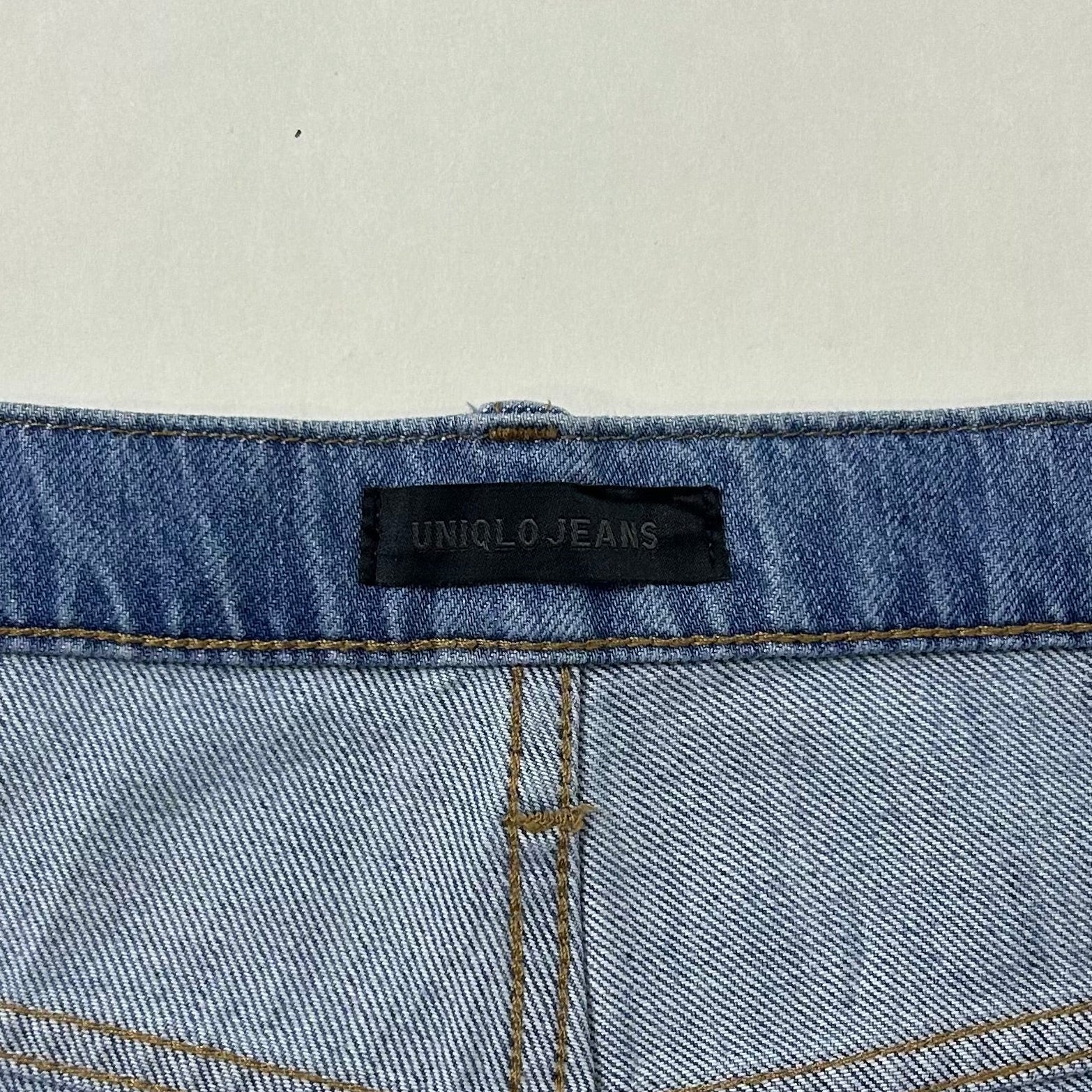 Uniqlo Baggy Jeans Unisex (Size 28) - SOLD