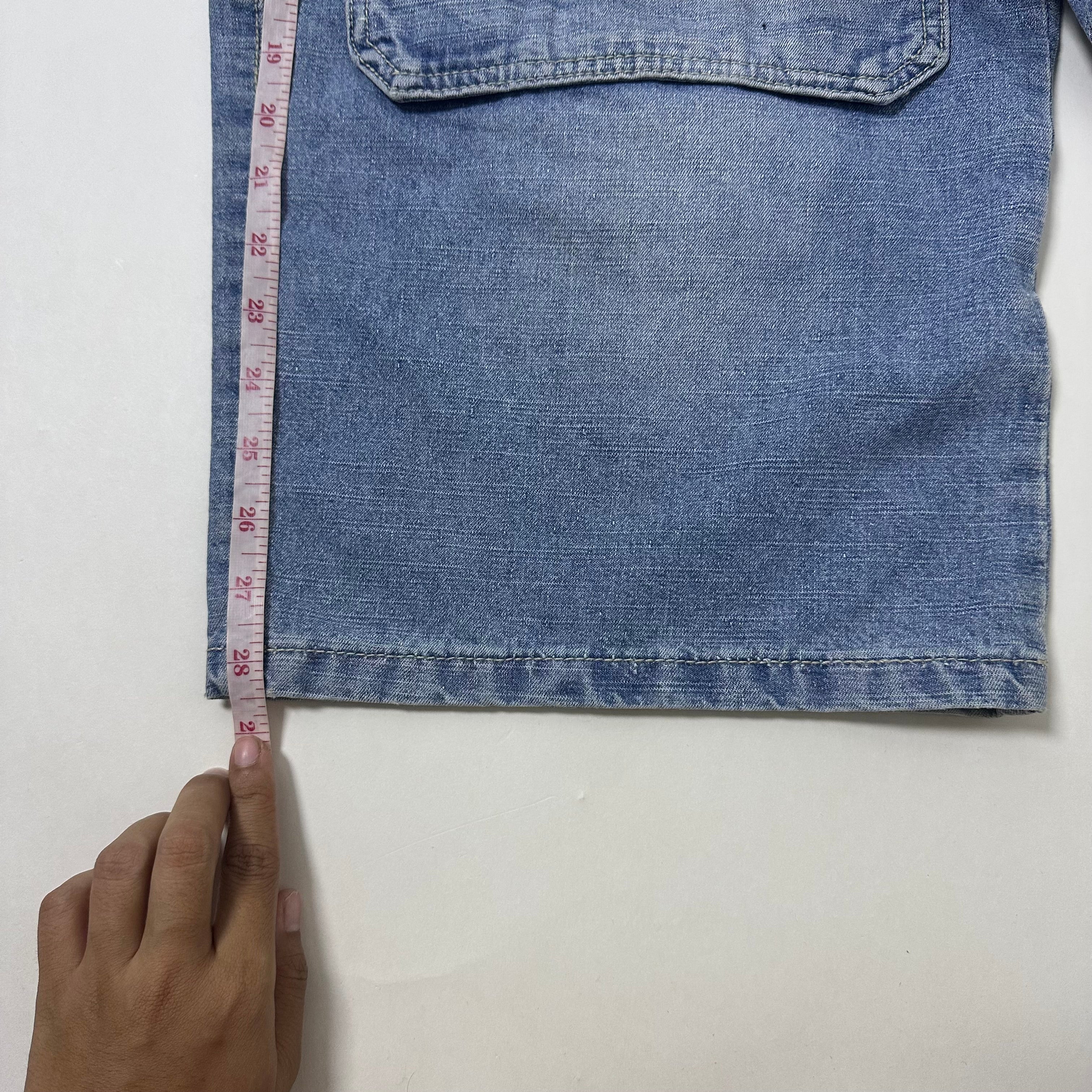 Akademiks Bootleg Baggy Long Jorts (Size 34-36)