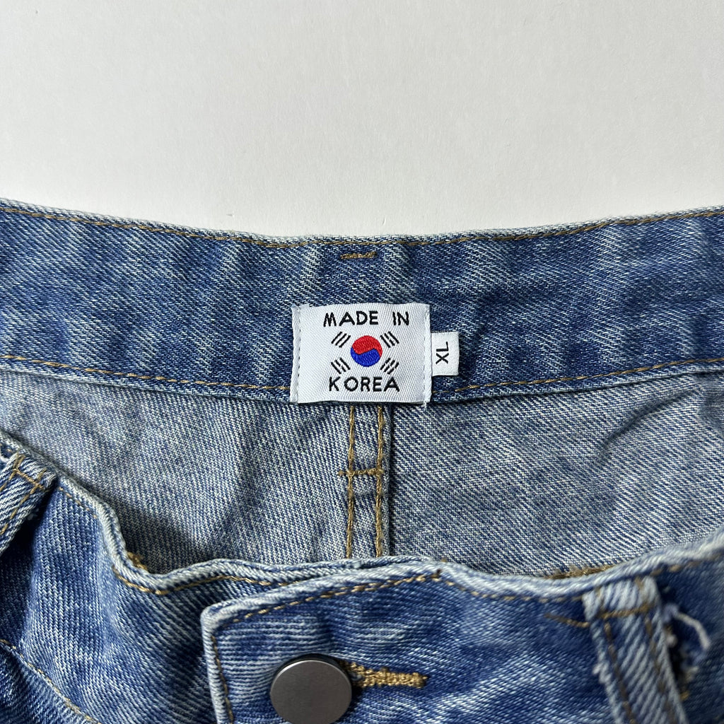 Random Cargo Long Jorts in Light Wash Blue (Size 30)