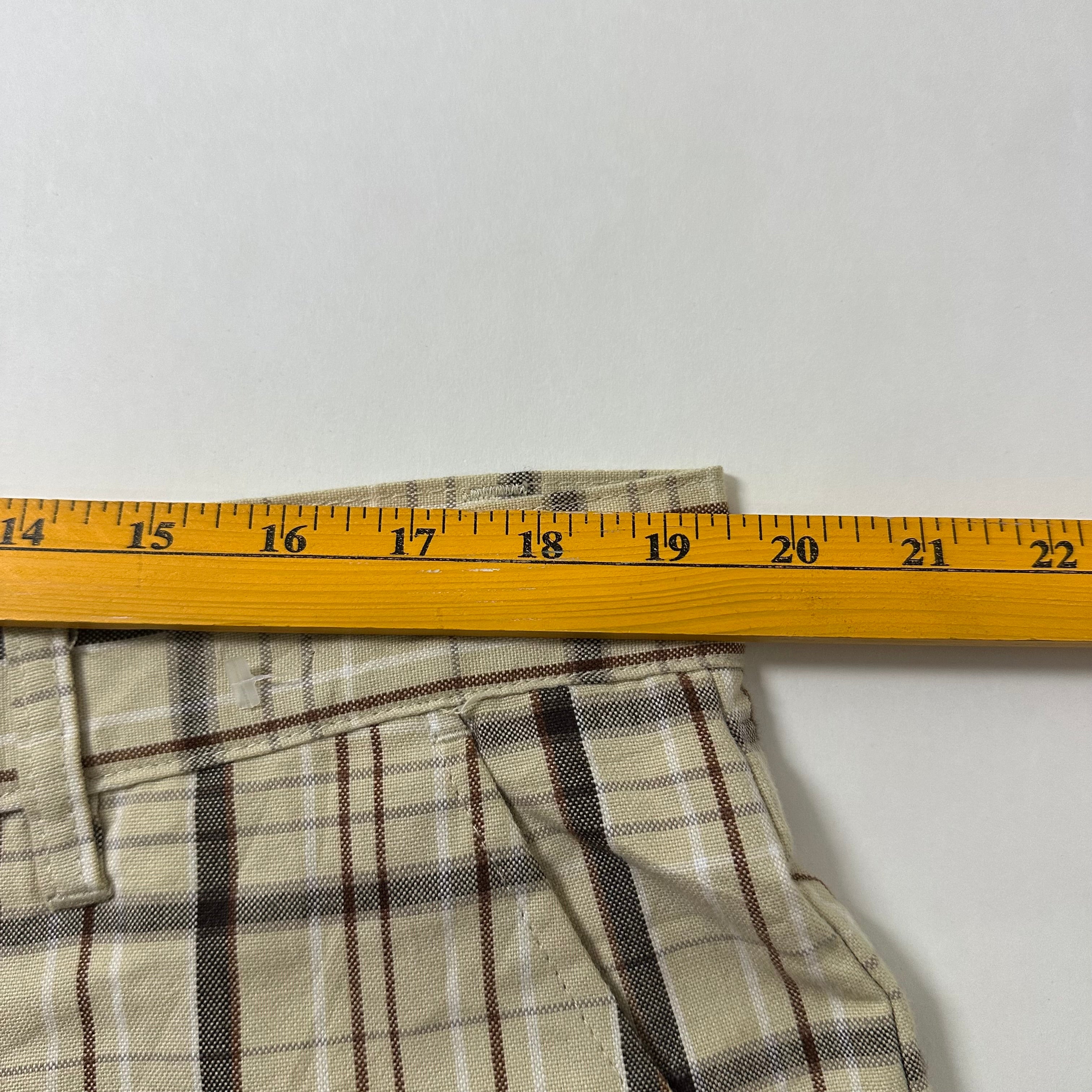 Y2k Vibes Gold Label Plaid Twill Shorts (Size 40)