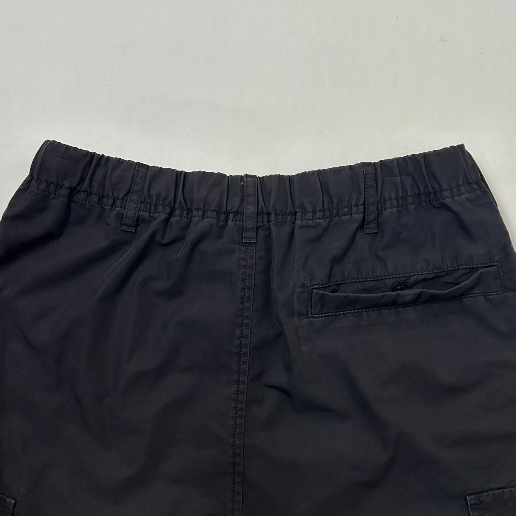 Uniqlo Nylon Cargo Pants in Dark Gray (Size 28-32)