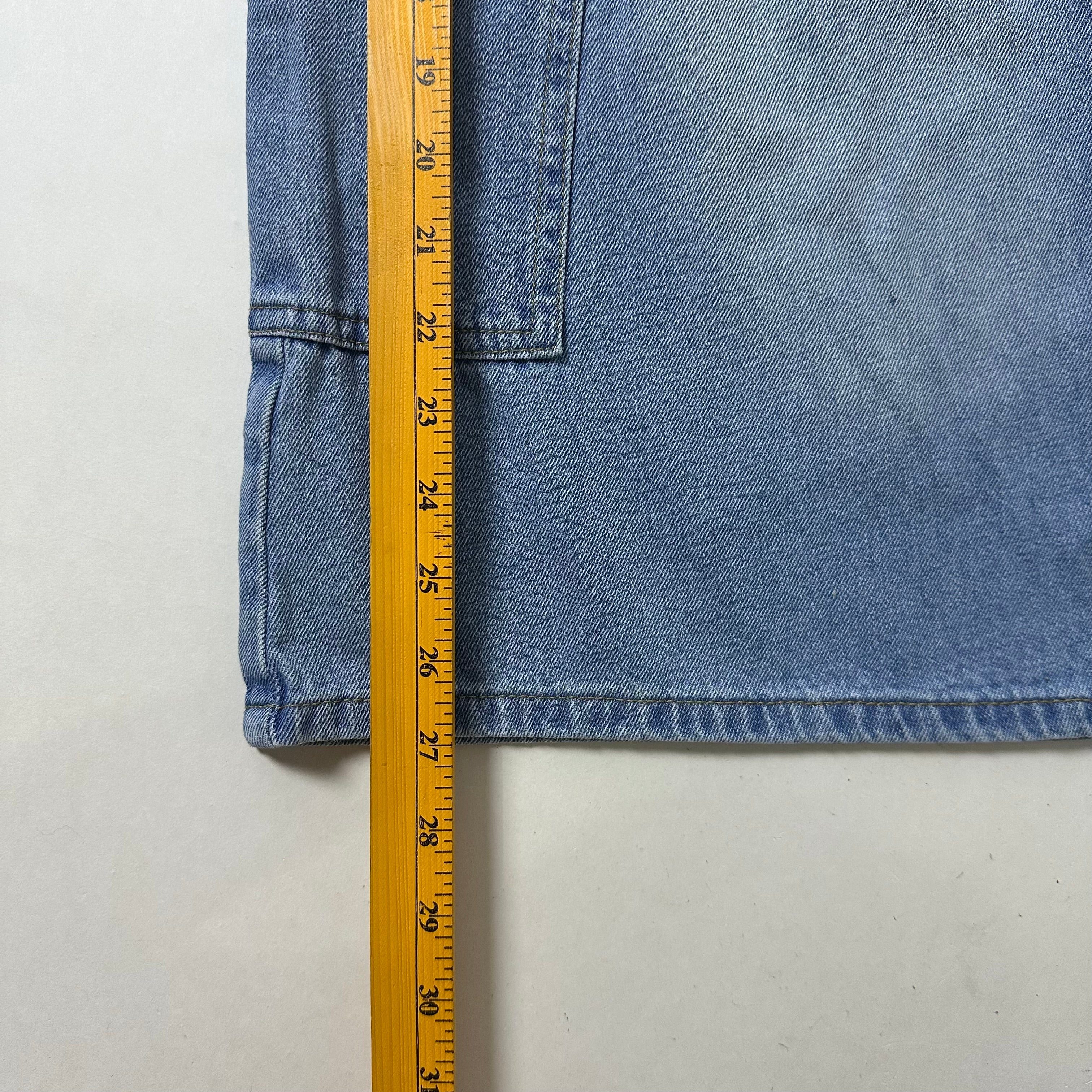 QueenShop Baggy Cargo Long Jorts Light Wash (Size 30)