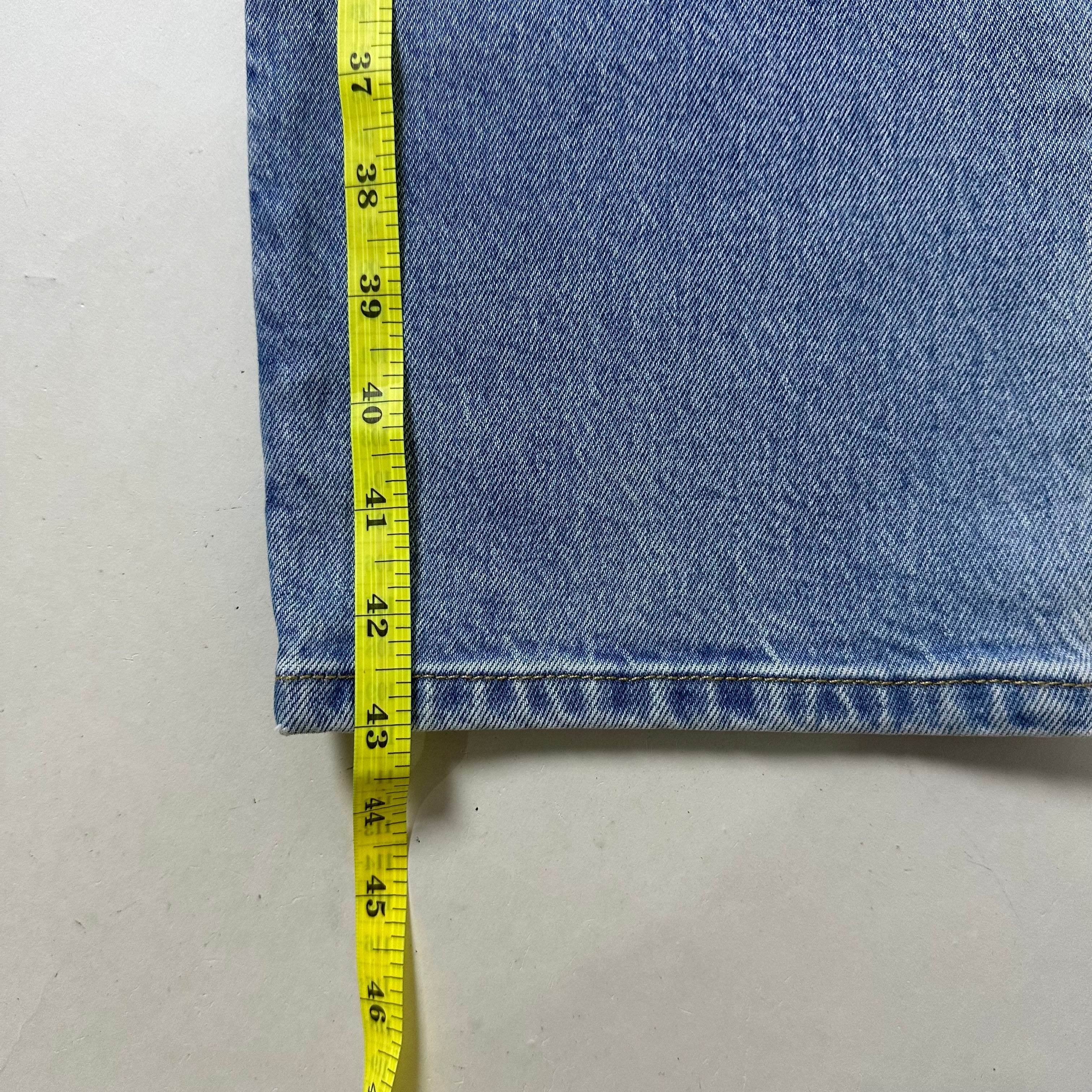 BRAND-NEW Levi’s 501 Women’s High Rise Straight Leg Jeans in Light Wash Blue (Size 33)