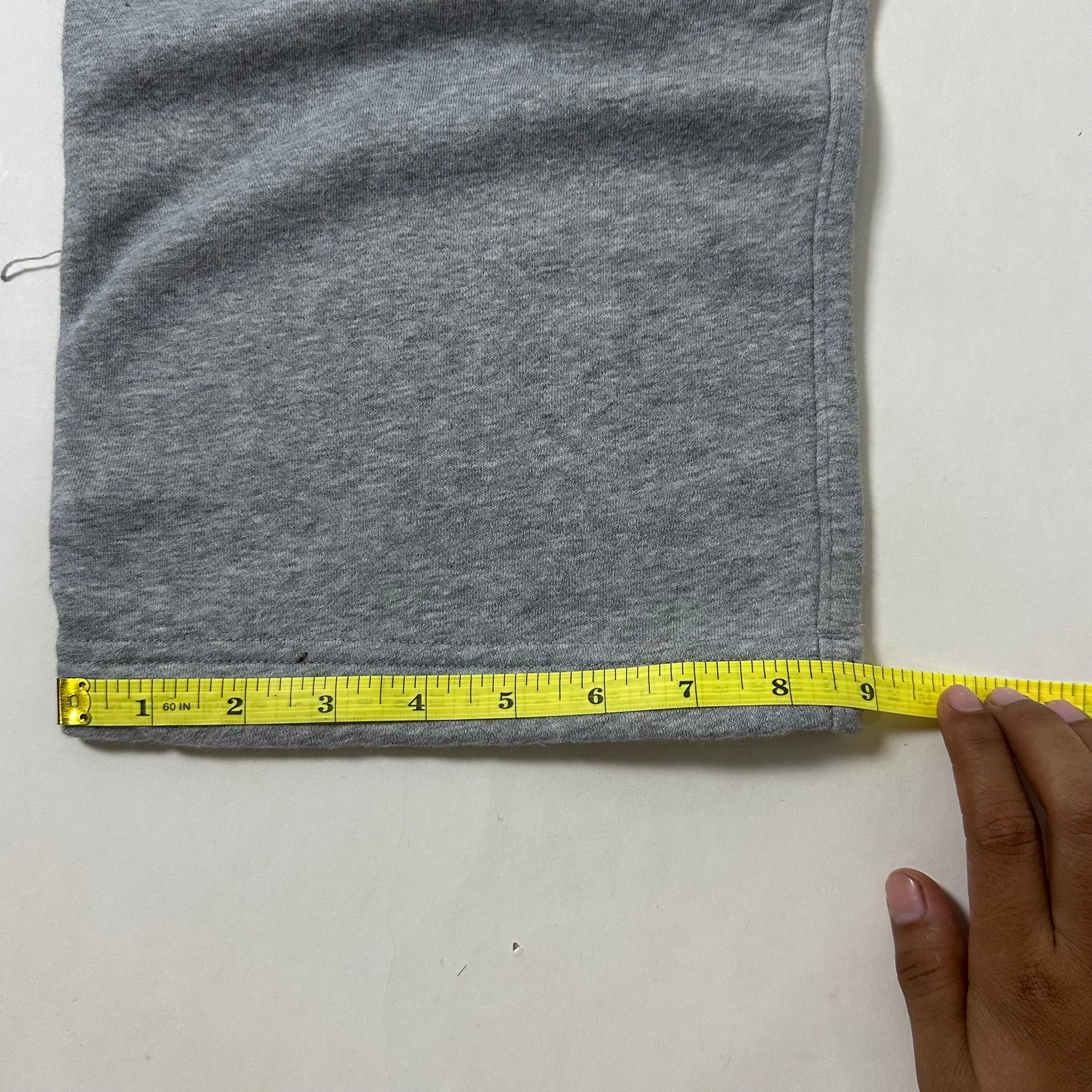 Nike Club Open-hem Fleece Sweatpants Embroidered Logo in Gray Heather (Size 28-34) - SOLD