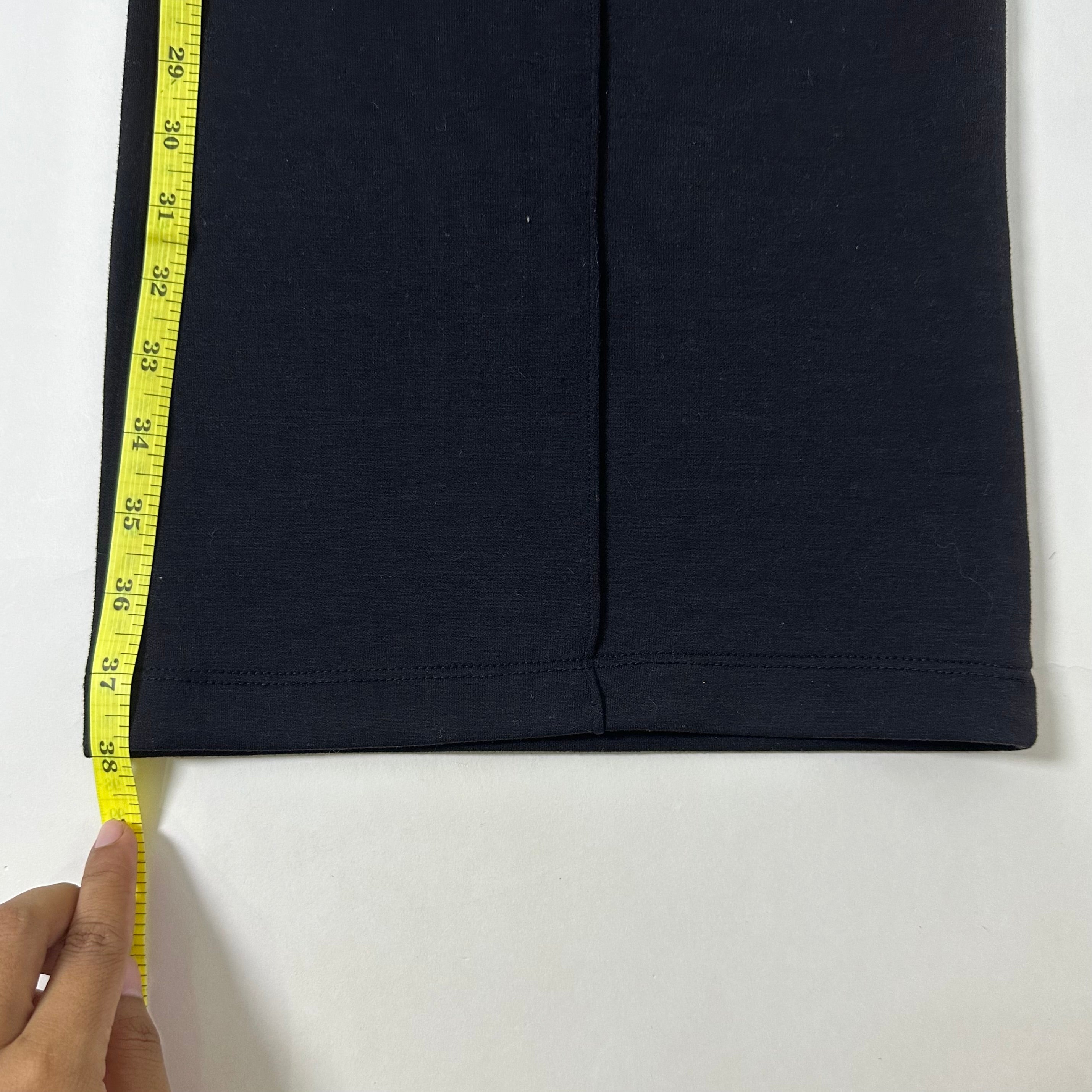 GU Active Baggy Sweatpants in Black (Size 28-34)