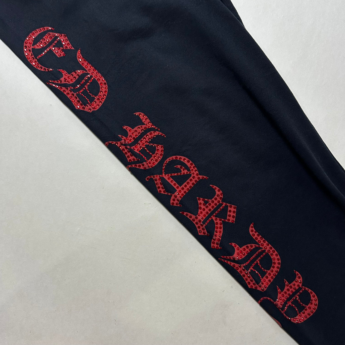 Ed Hardy Cross Jogger Pants in Black (Size Small 30-36)