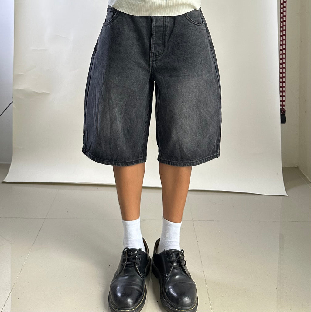 Refuge Denim Baggy Jorts in Washed Black (Size 34-35)