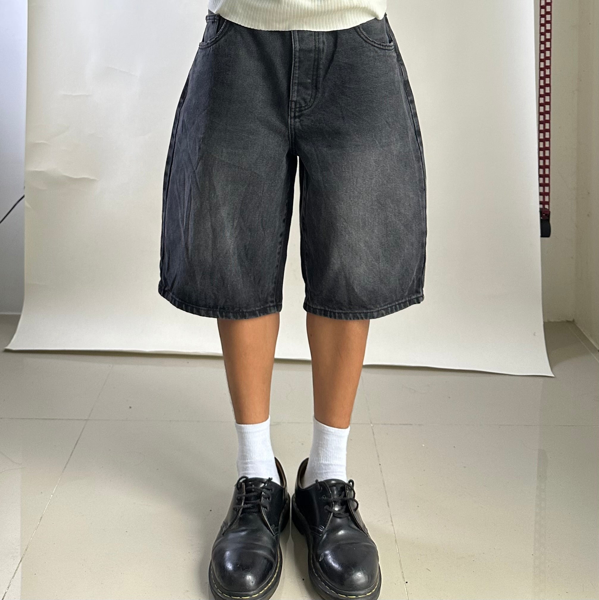 Refuge Denim Baggy Jorts in Washed Black (Size 34-35)