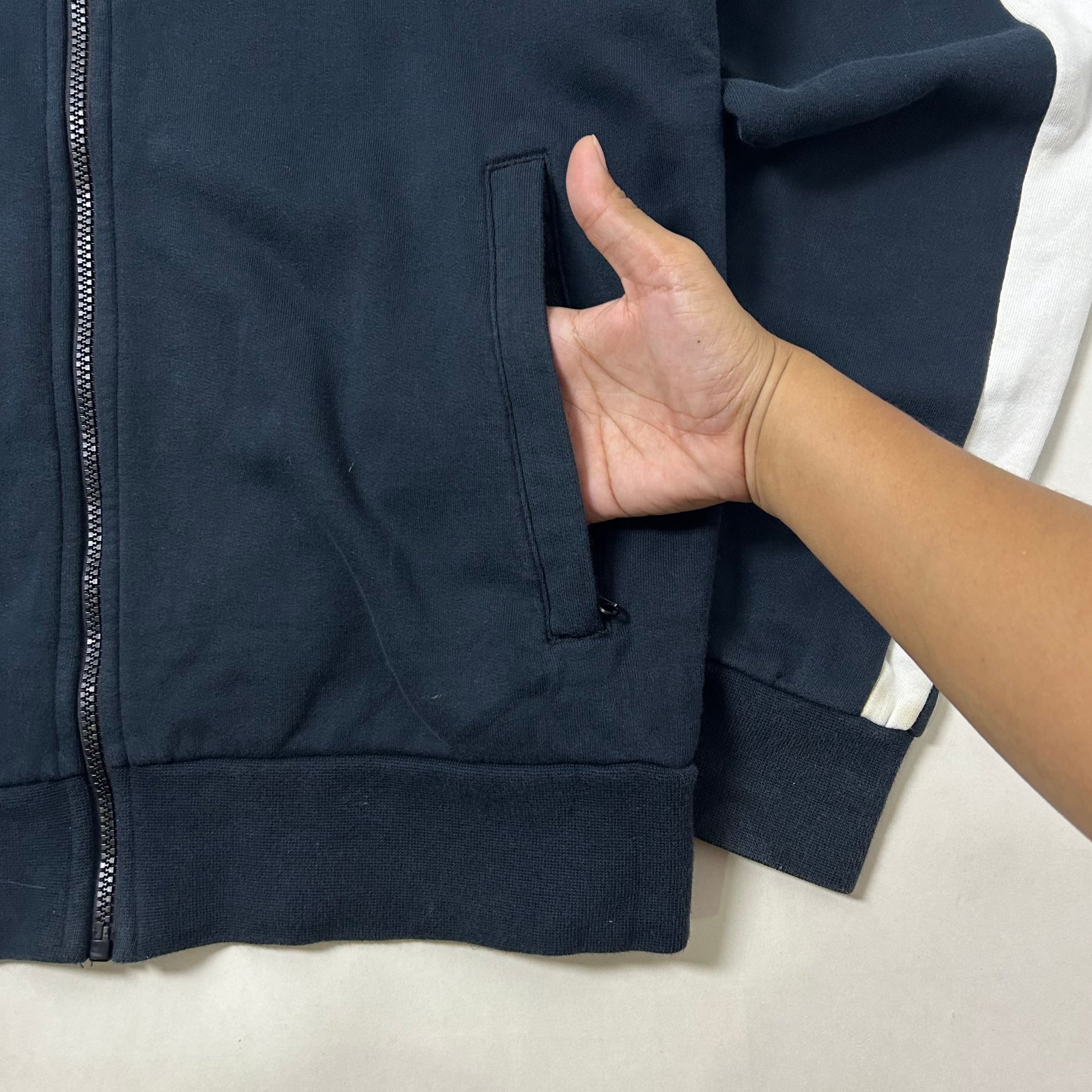 Puma Iconic T7 Track Jacket in Club Navy Size Large