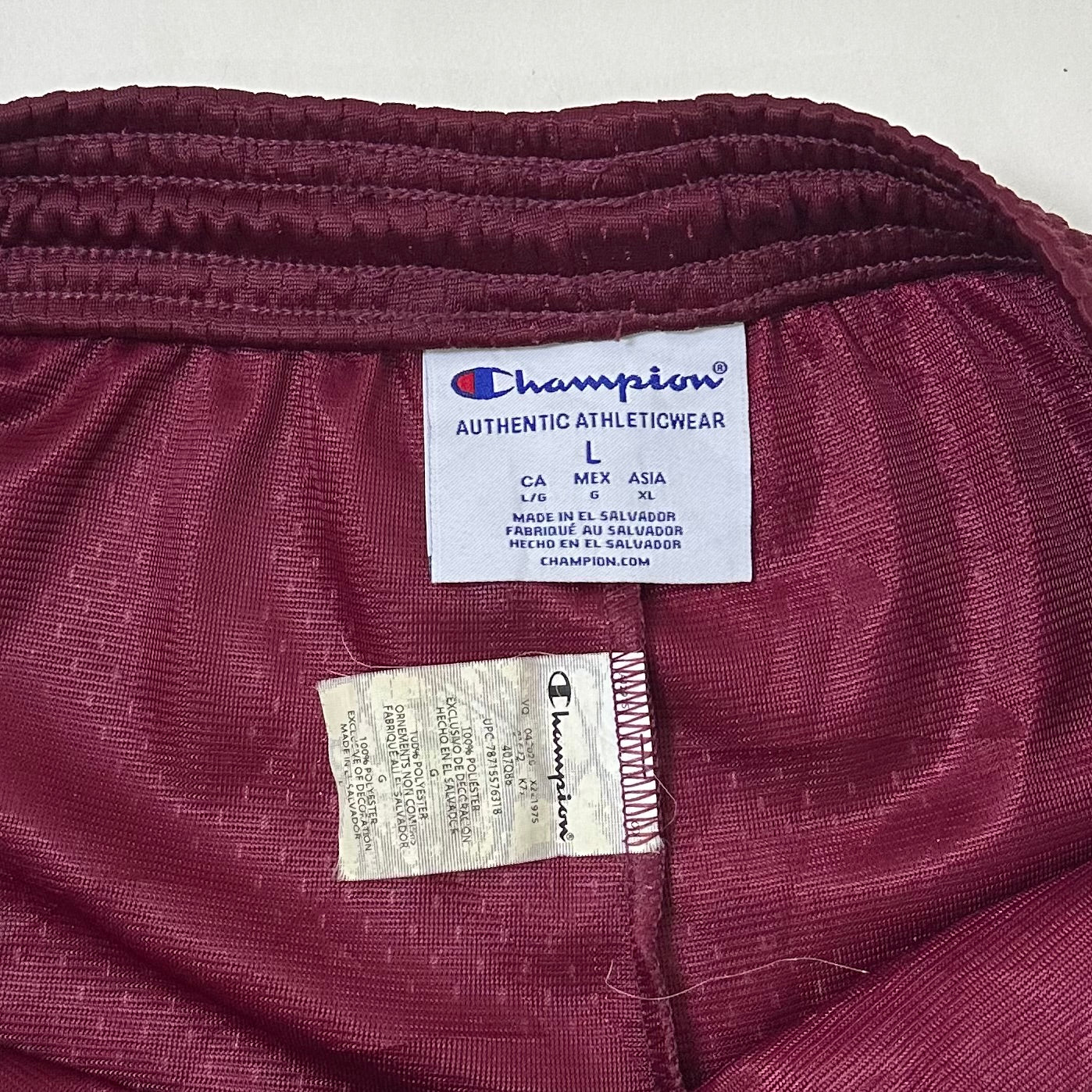 Champion Men’s Long Mesh Shorts in Maroon Size Large (32-38)