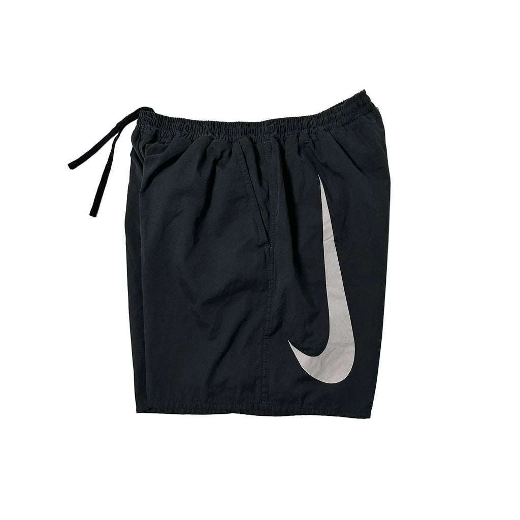 Exclusive NIKE x EDIFICE Water Repellant Board Shorts in Gray (Size Medium 30-32)