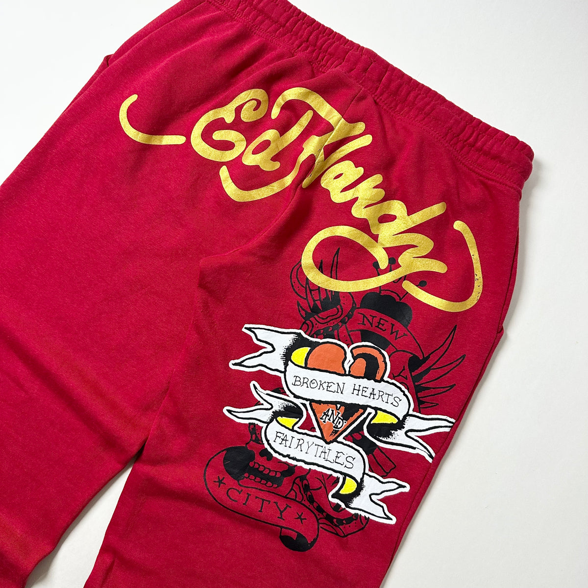 Ed Hardy Broken Heart Women’s Flared Sweat Pants in Cherry Red (Size Medium 28-36)