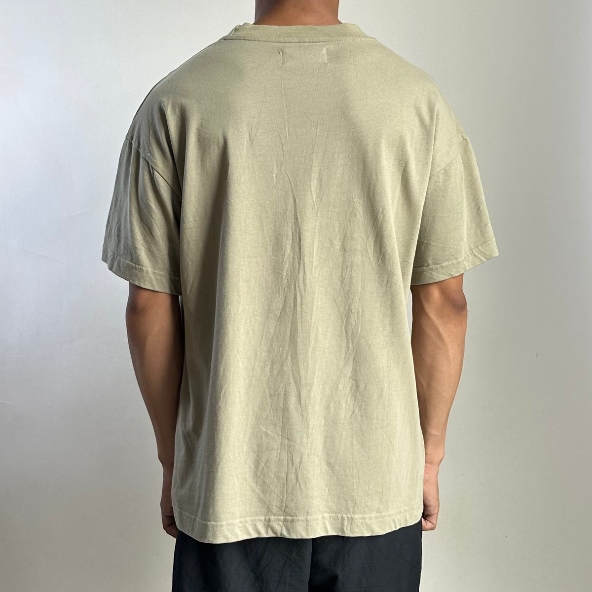 REPRESENT Thoroughbred T-Shirt in Olive Green Size Small (Fits Medium)