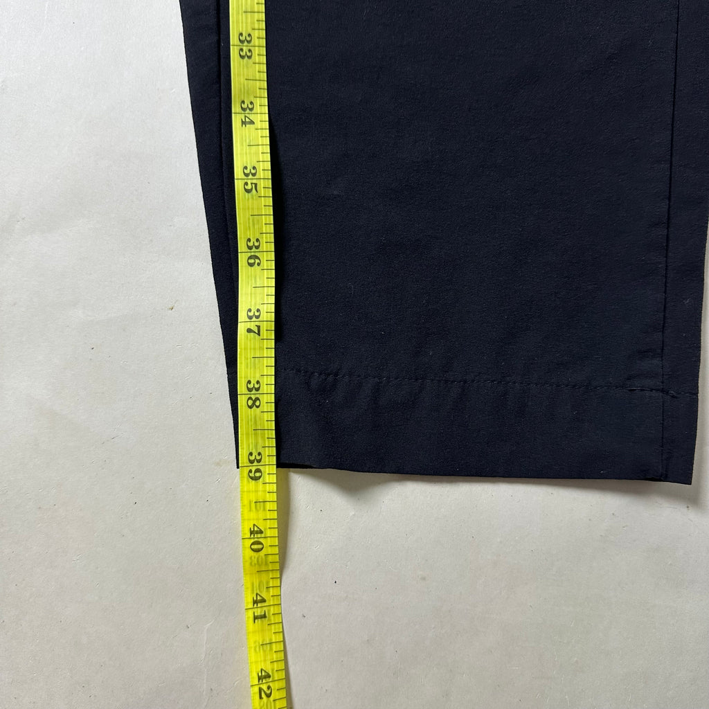 Nike Lightweight Training Pants in Black (Size 28-36)