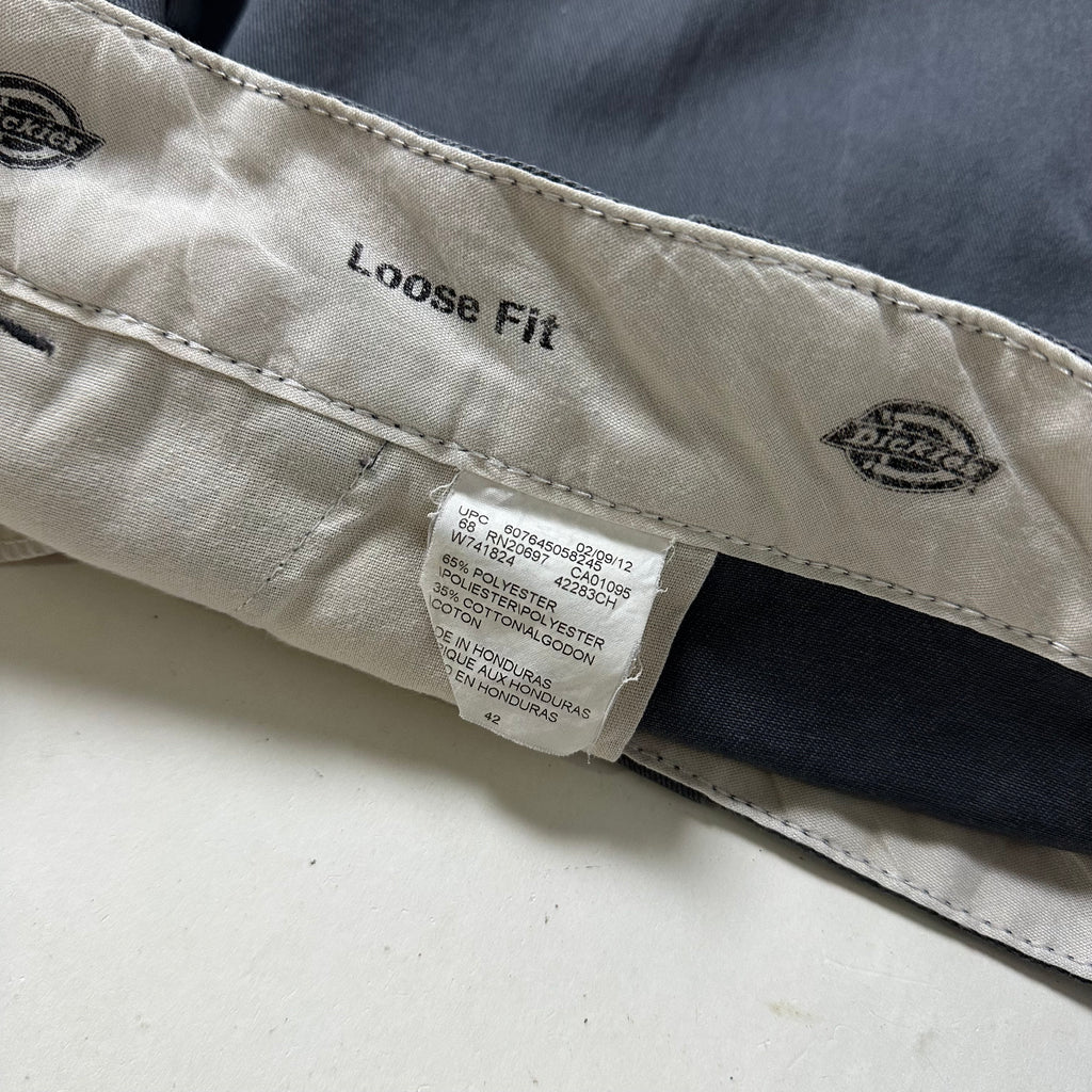 DICKIES Double Patch Shorts in Gray (Size 42)
