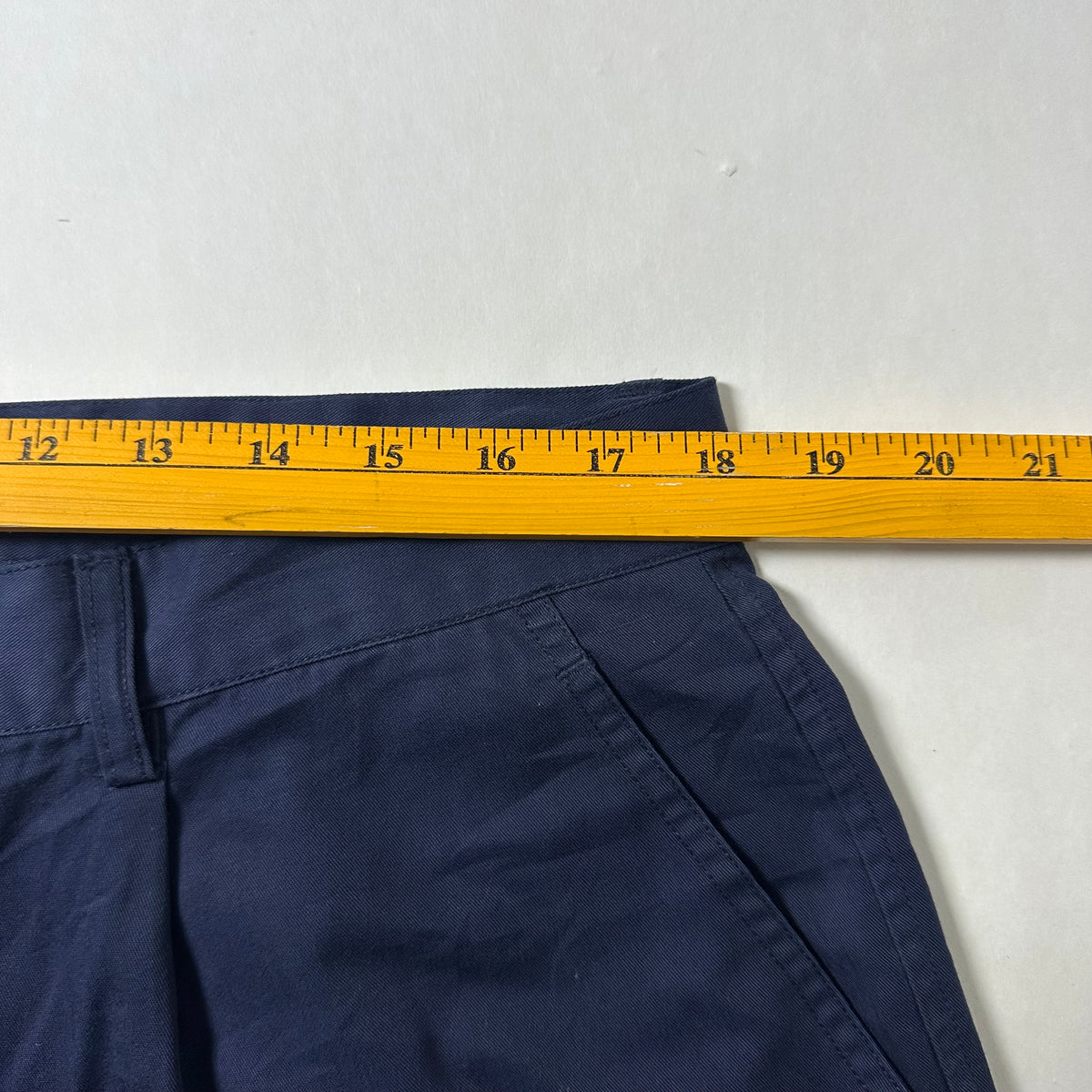 Pleated Cargo Shorts in Navy Blue (Size 36)