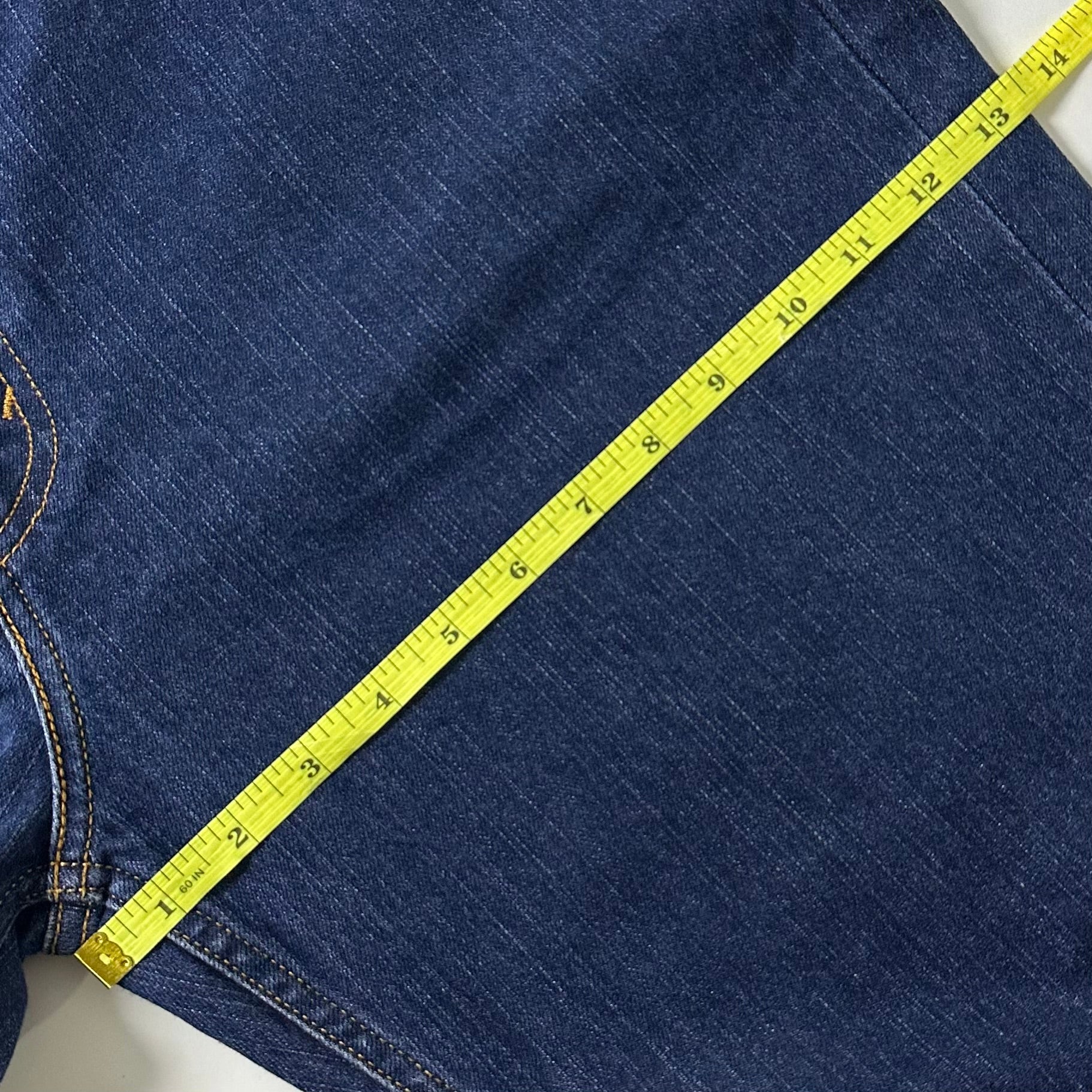 Levi’s 514 Straight Fit Jeans in Dark Rinse - Dark Blue (Size 38)