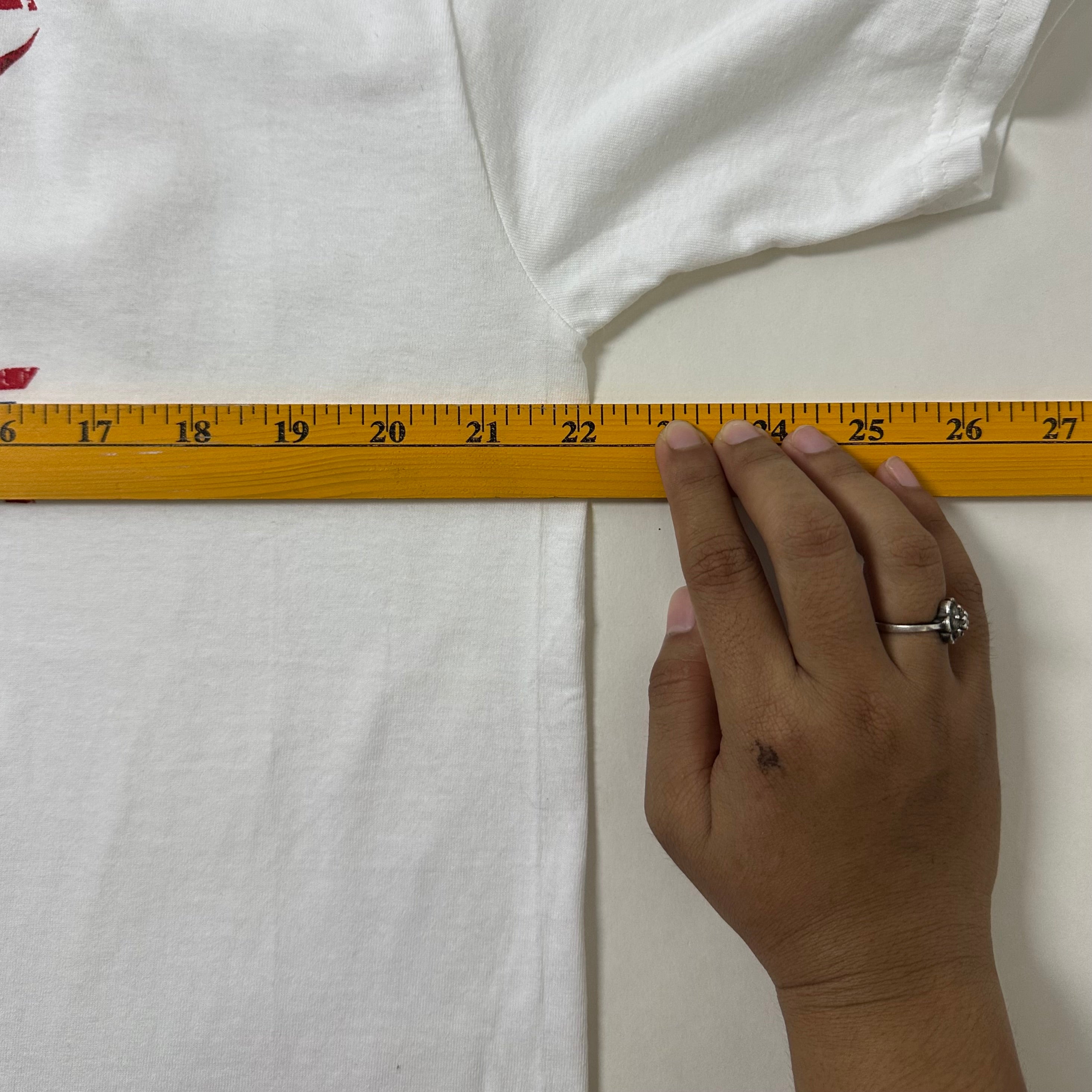 FOTL Coca-Cola T-shirt in White (Size Large)