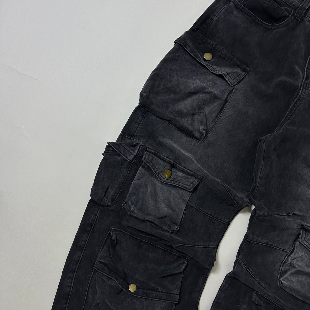 11KN BRAND Unisex Multi-Pockets Baggy Pants in Washed Black (Size 28)