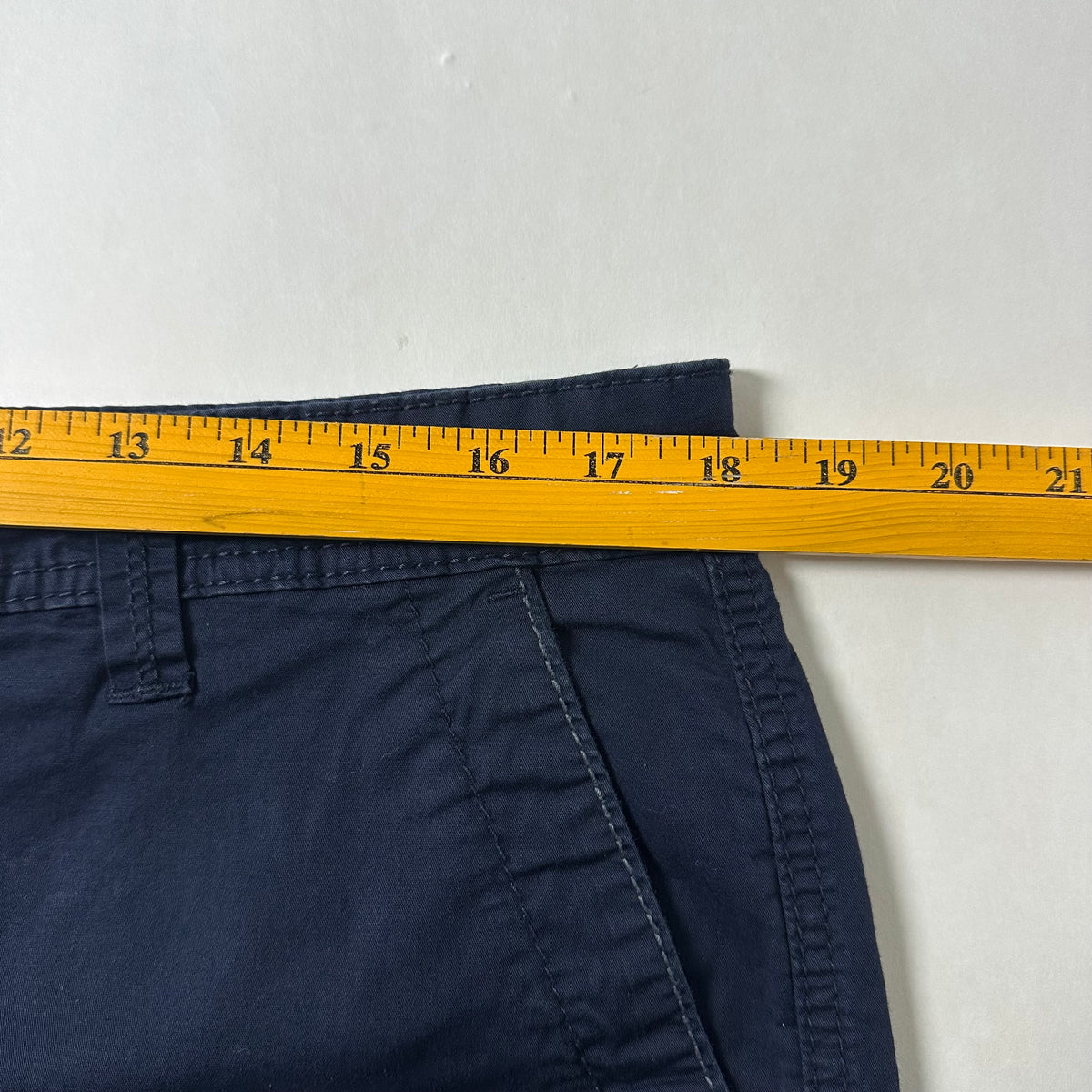 UnionBay Cargo Shorts in Navy Blue (Size 36)