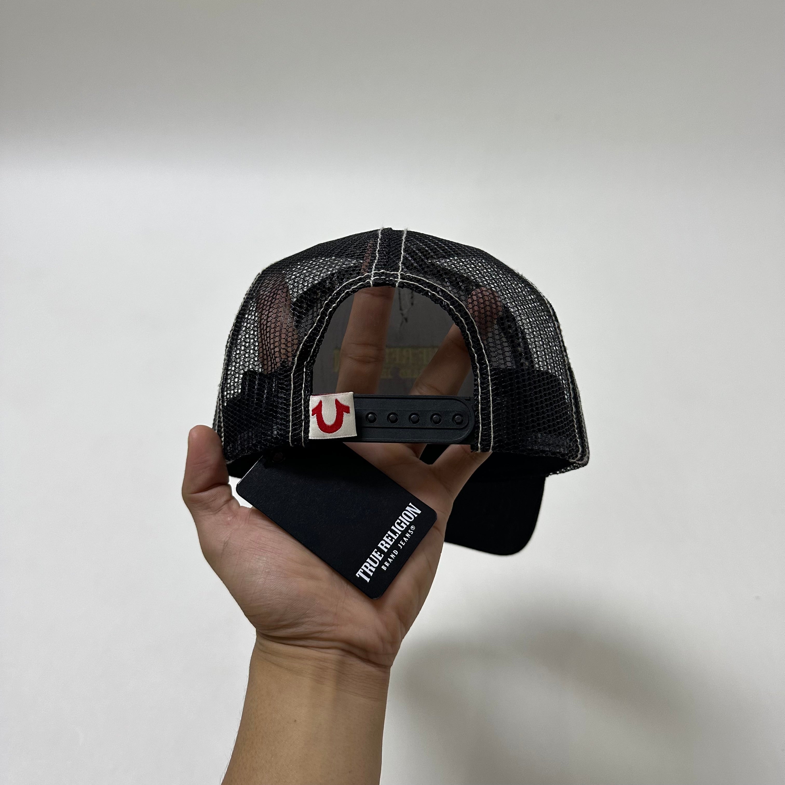 Brand New True Religion Men’s Buddha Logo Trucker hat Black One Size