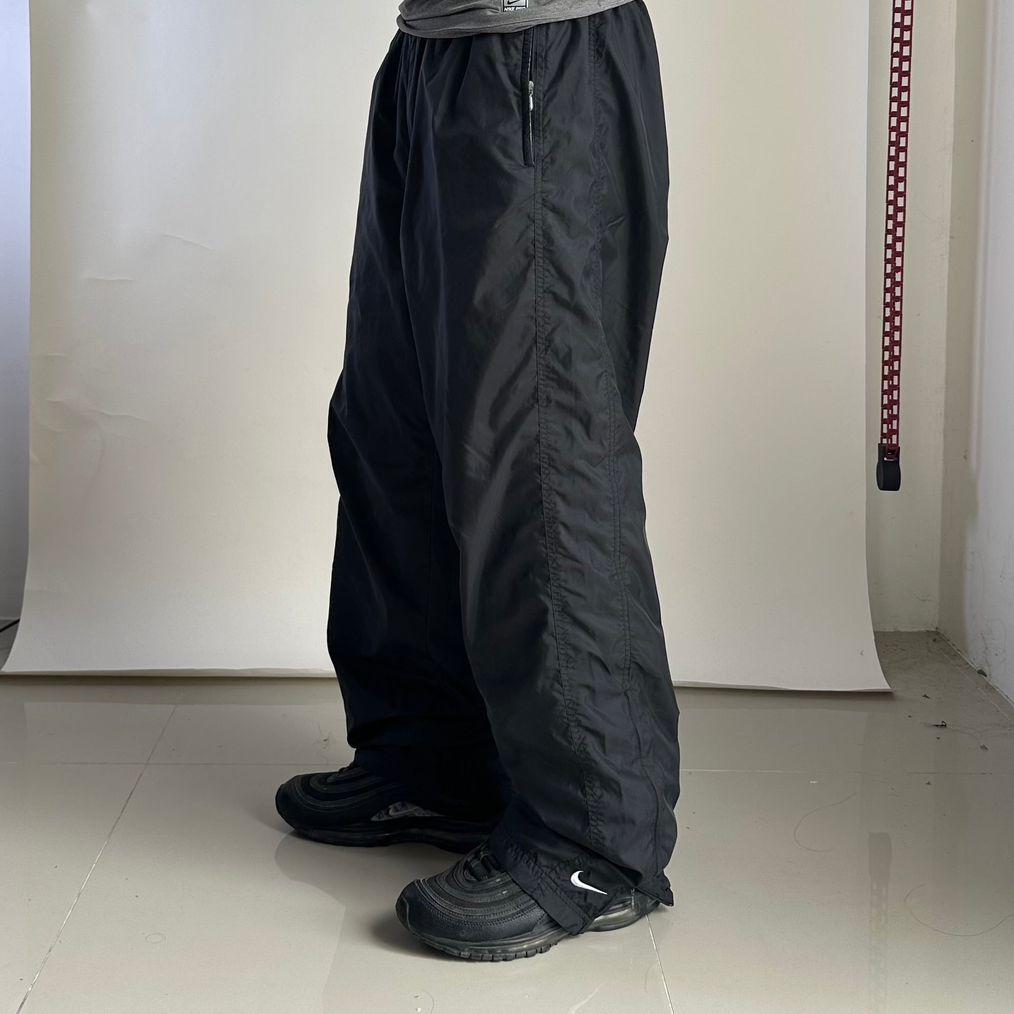 Vintage Nike Track Pants in Black (Size 28-36)