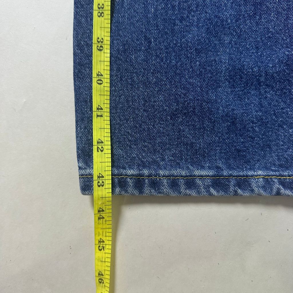 Wrangler George Strait Cowboy Cut Slim Fit Jeans in Heavyweight Stone Denim (Size 32)