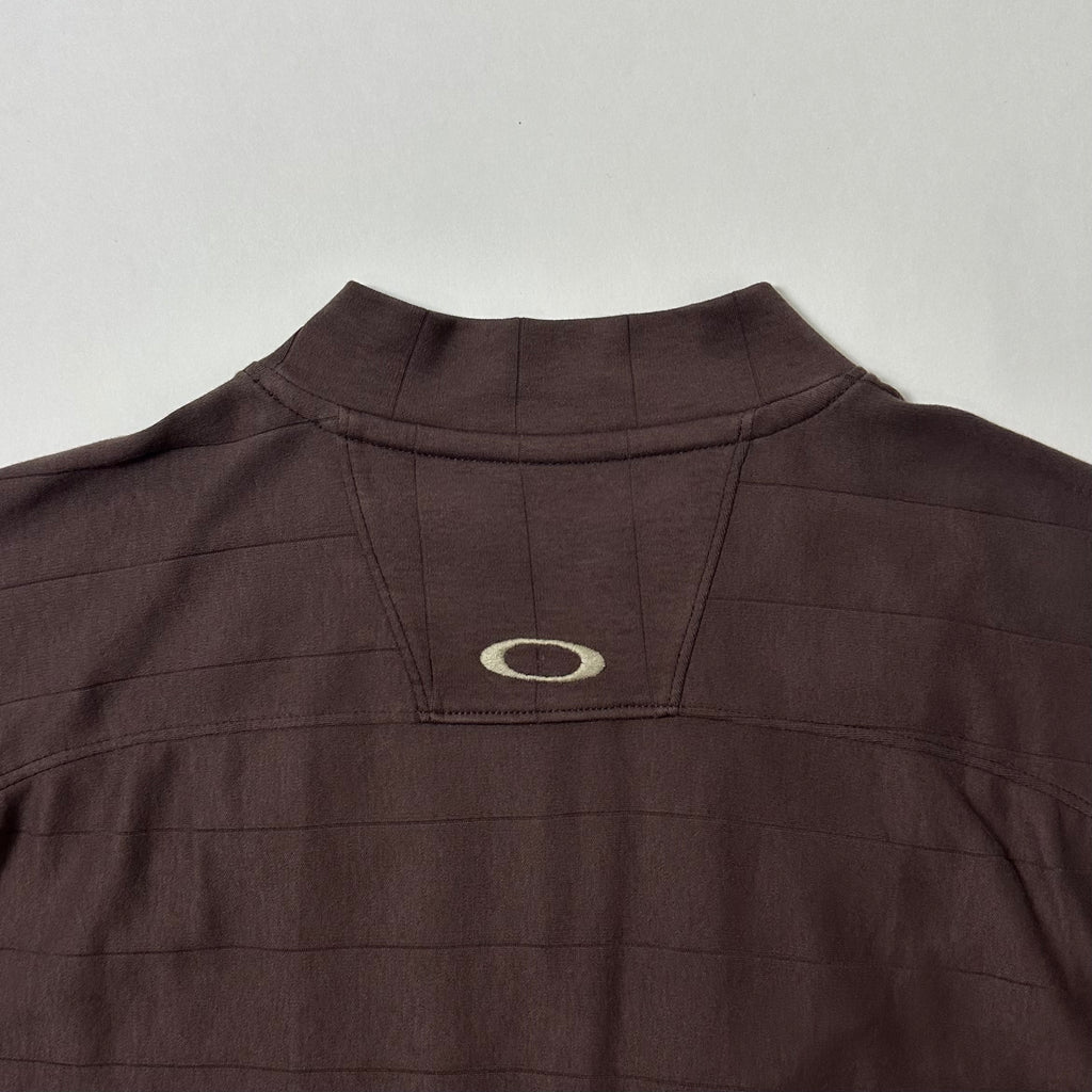 Oakley Emblem Logo Half-zip T-shirt in Choco Brown (Size Large)