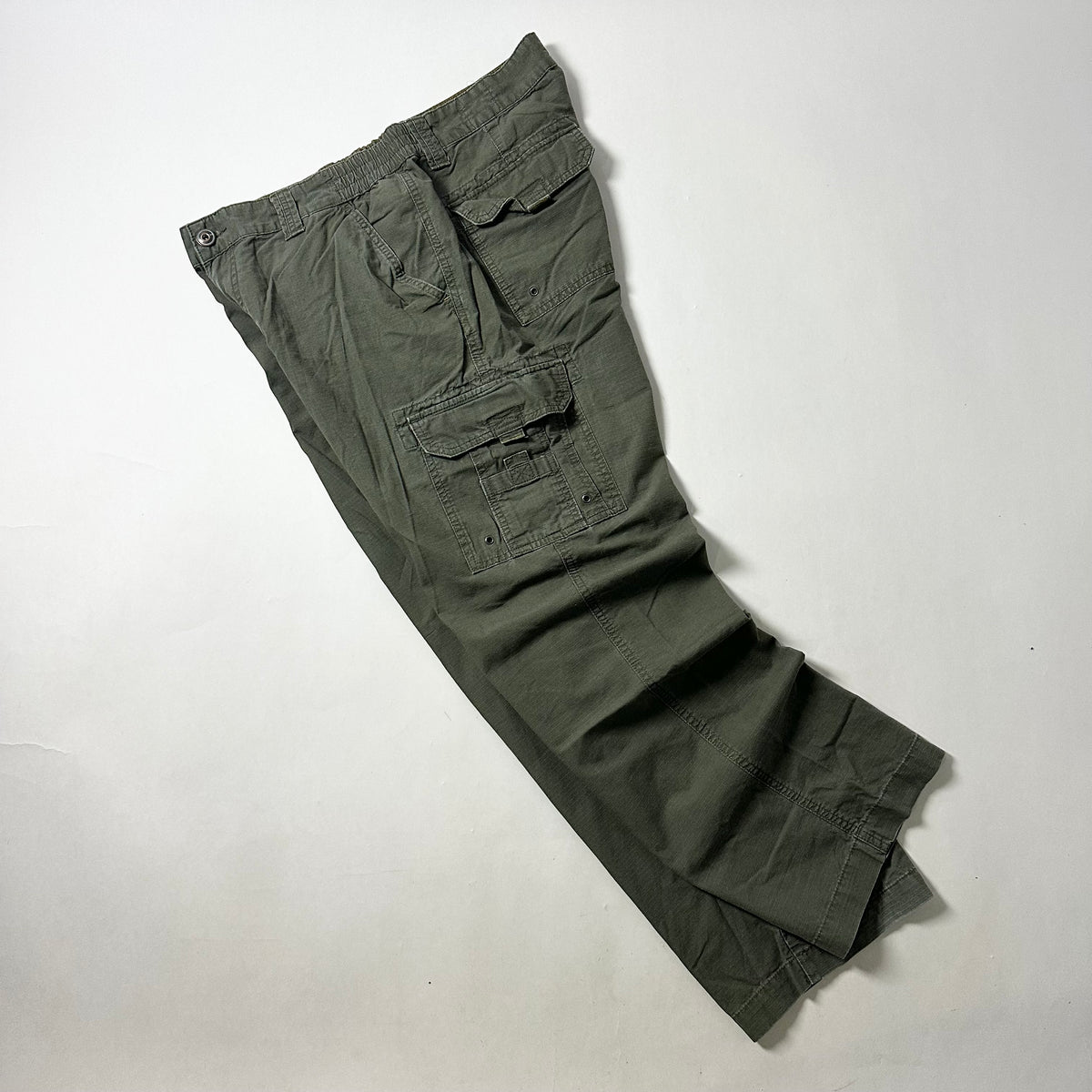 Red Head Cargo Pants in Olive Green (Size 36)