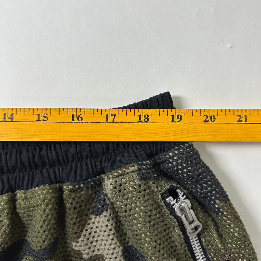 BO ESSENTIALS & YE Camouflage Mesh Shorts (Size 26-38)