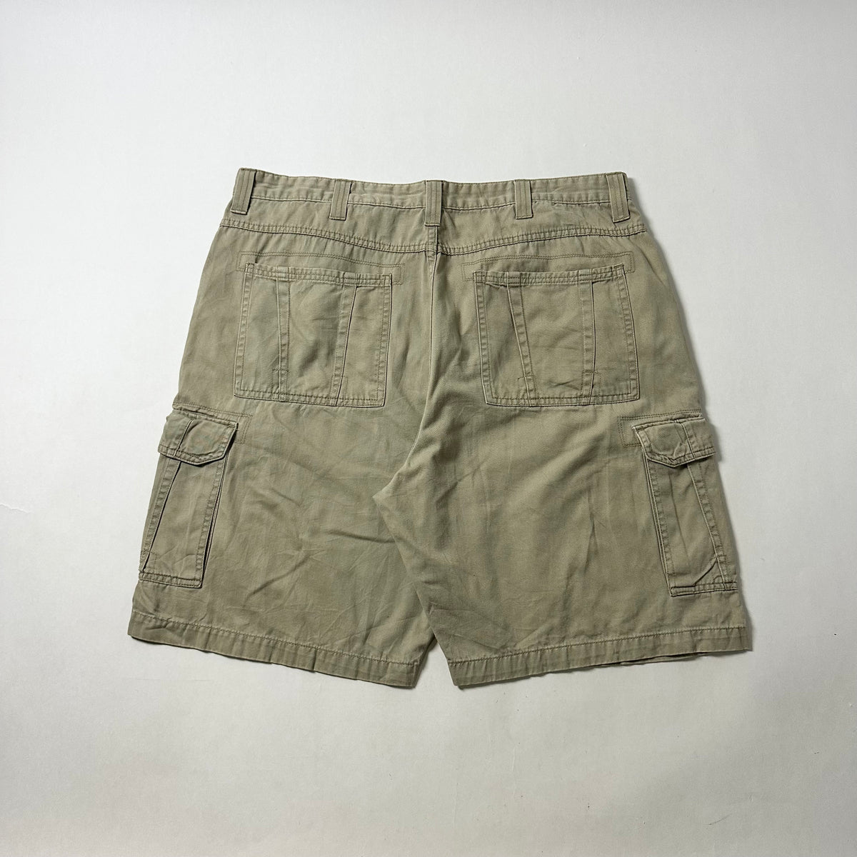 Wrangler Cargo Shorts In Khaki (Size 38) — SOLD
