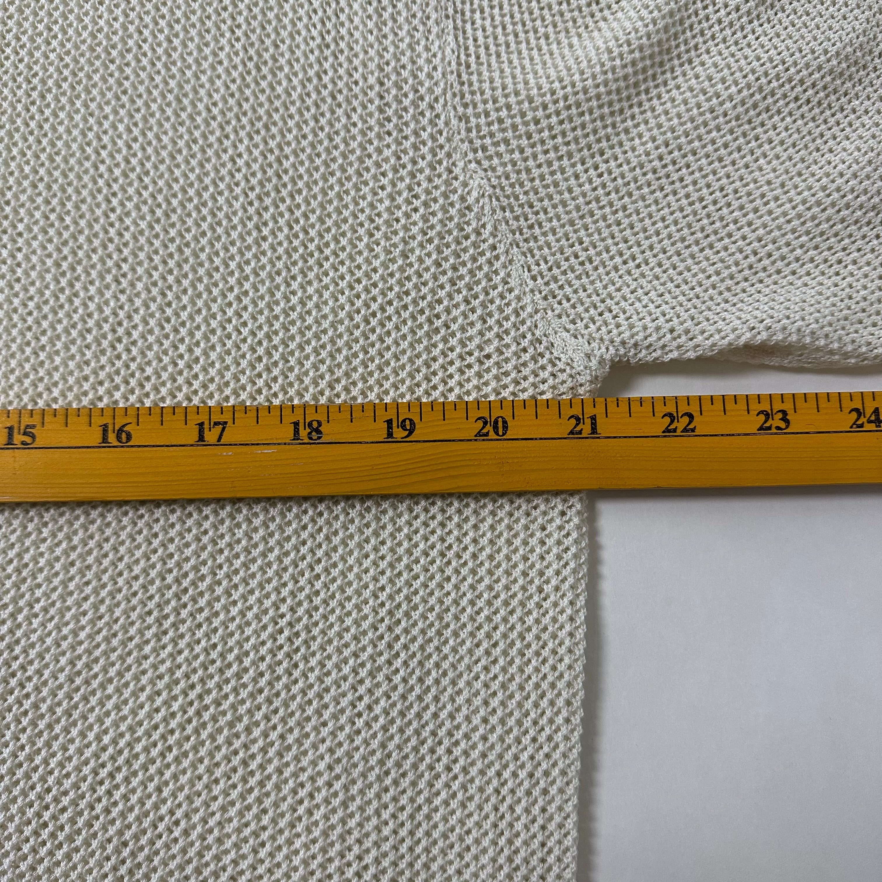 GU Mesh Knit Open Collar Polo T-shirt in Cream Size Medium