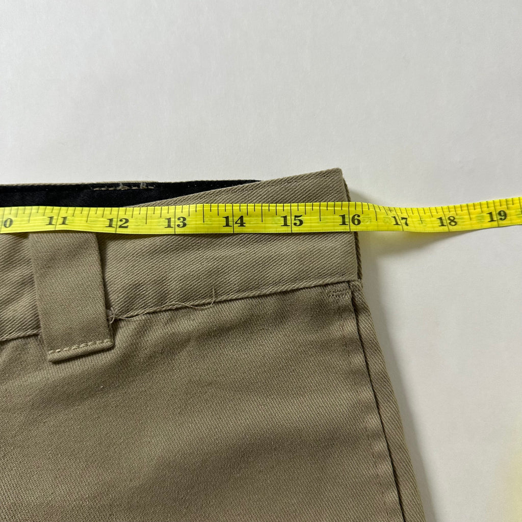 DICKIES 874 Original Fit Pants in Khaki (Size 32)