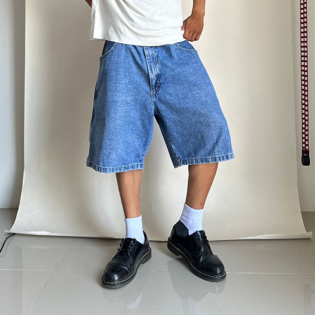 Wrangler Light Washed Carpenter Jorts (Size 38) - SOLD
