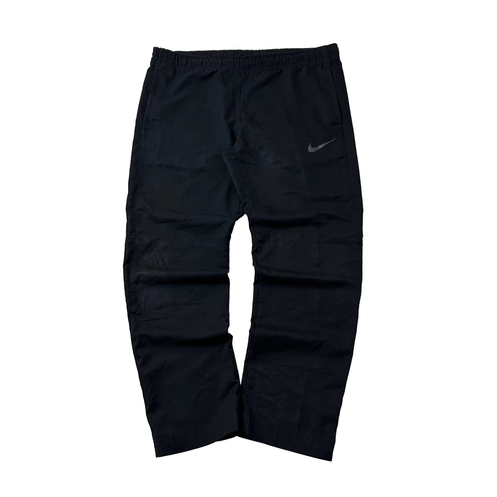 NIKE Dry-Fit Woven Team Training Pants in Black (Size 36-40)