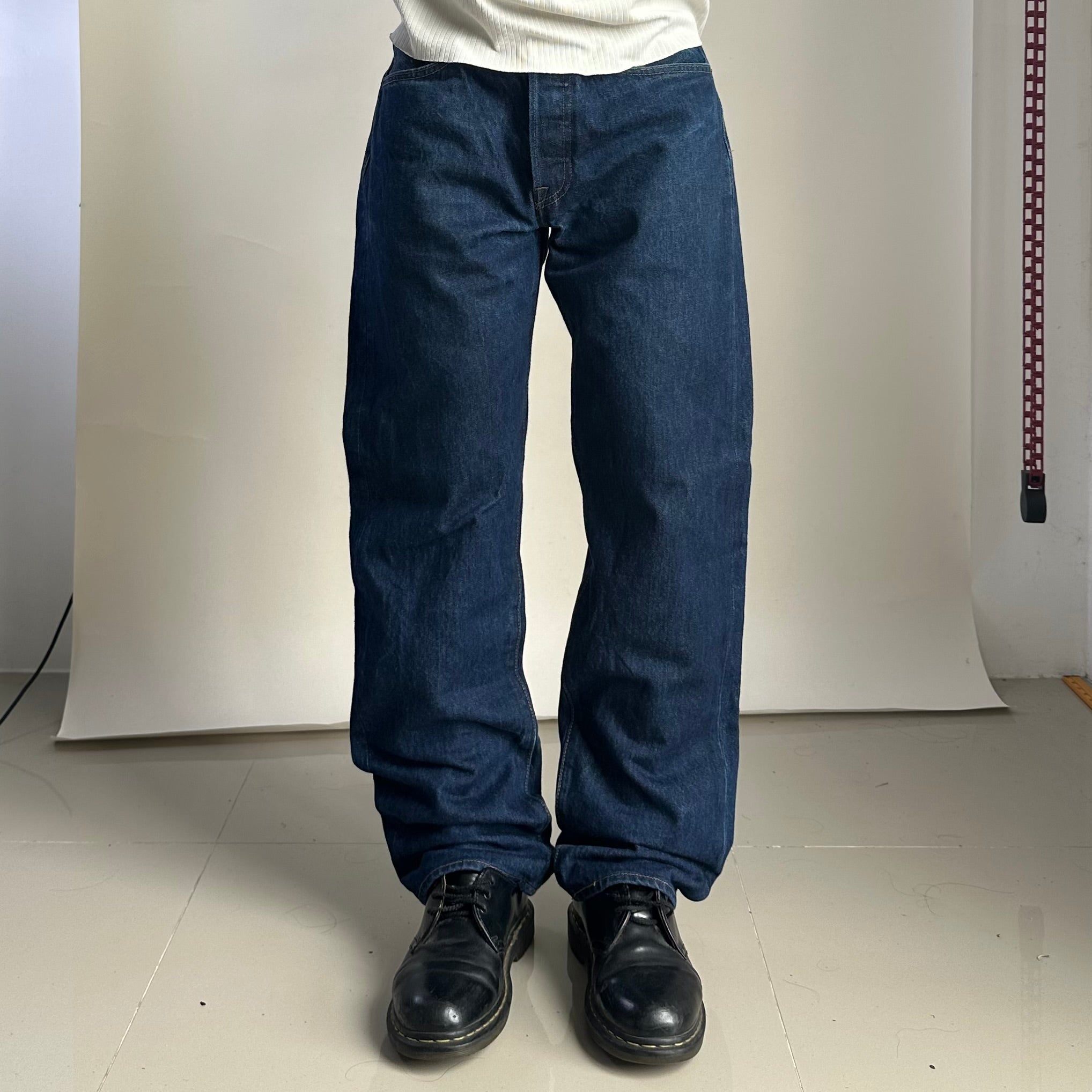 Levi’s 501 Original Fit Jeans Extended Patch in Classic Indigo Dark Wash STF (Size 32)