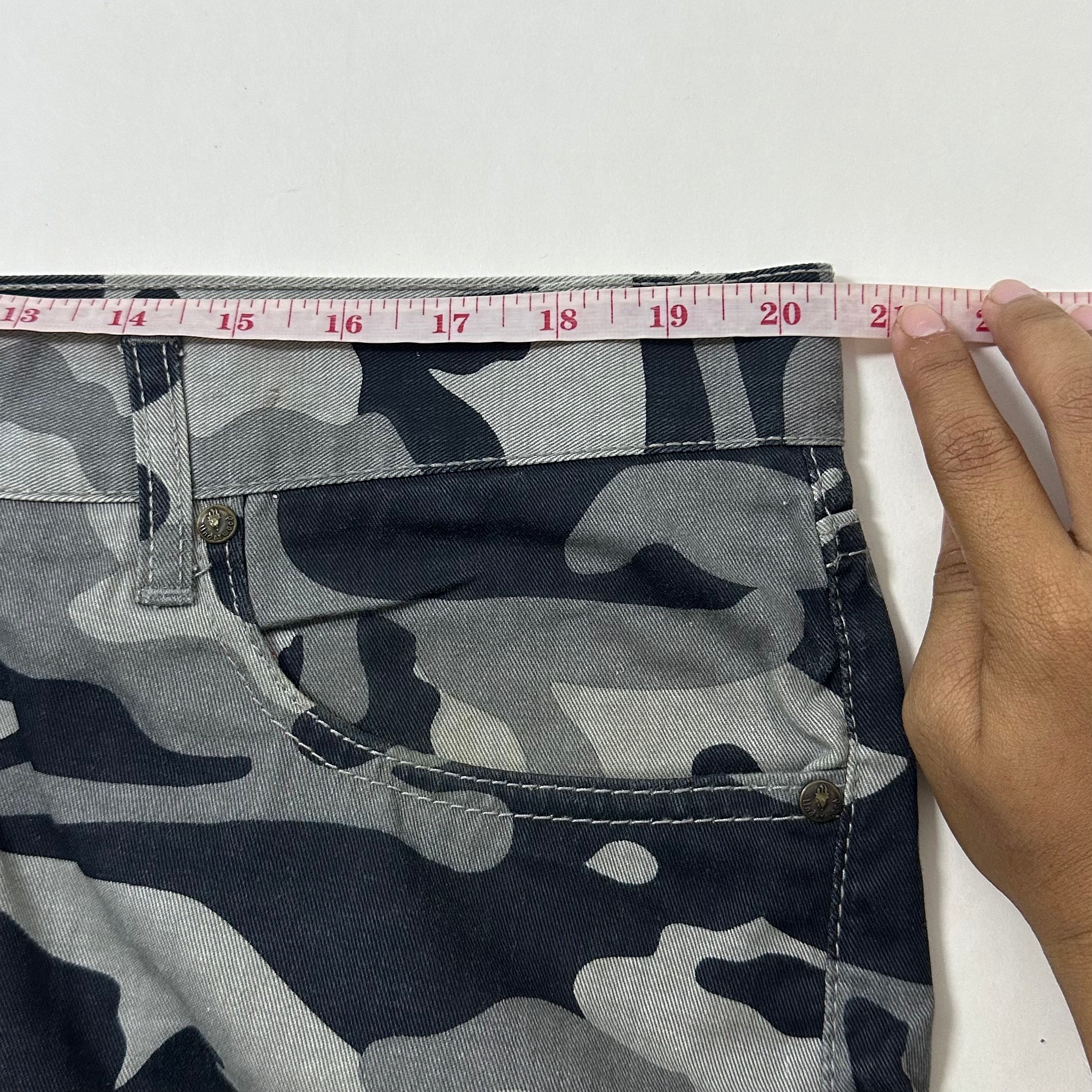 Blair Underwood Camouflage Pants (Size 40)