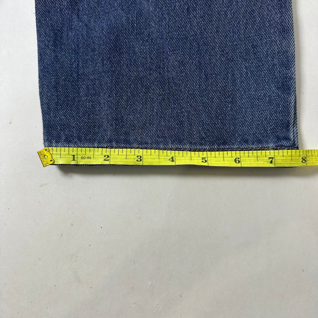 Levi’s 550 Relaxed Fit Jeans in Dark Stonewash Denim (Size 30)