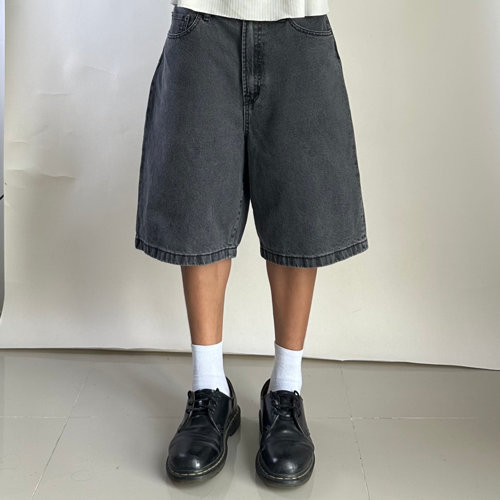 GU Baggy Jorts in Black Wash (Size 32)