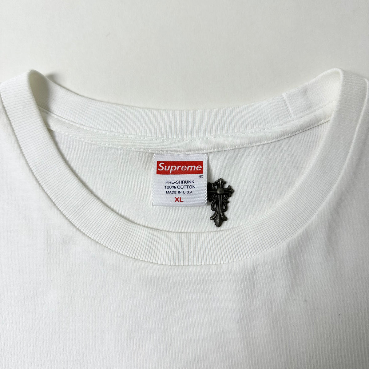 Supreme Cross Box Logo T-Shirt in White (Size XL)