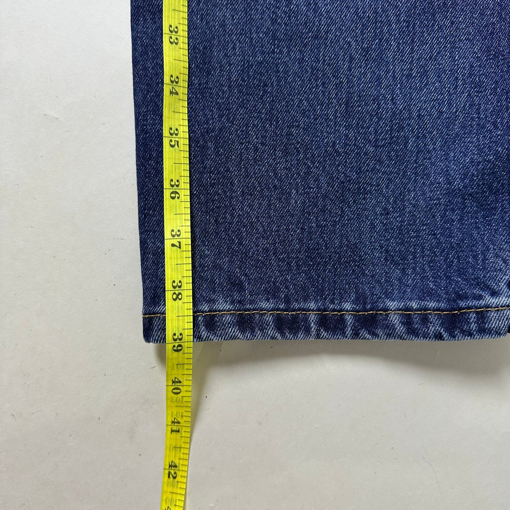 Levi’s 505 Regular Straight Fit Jeans in Dark Stonewash (Size 32)