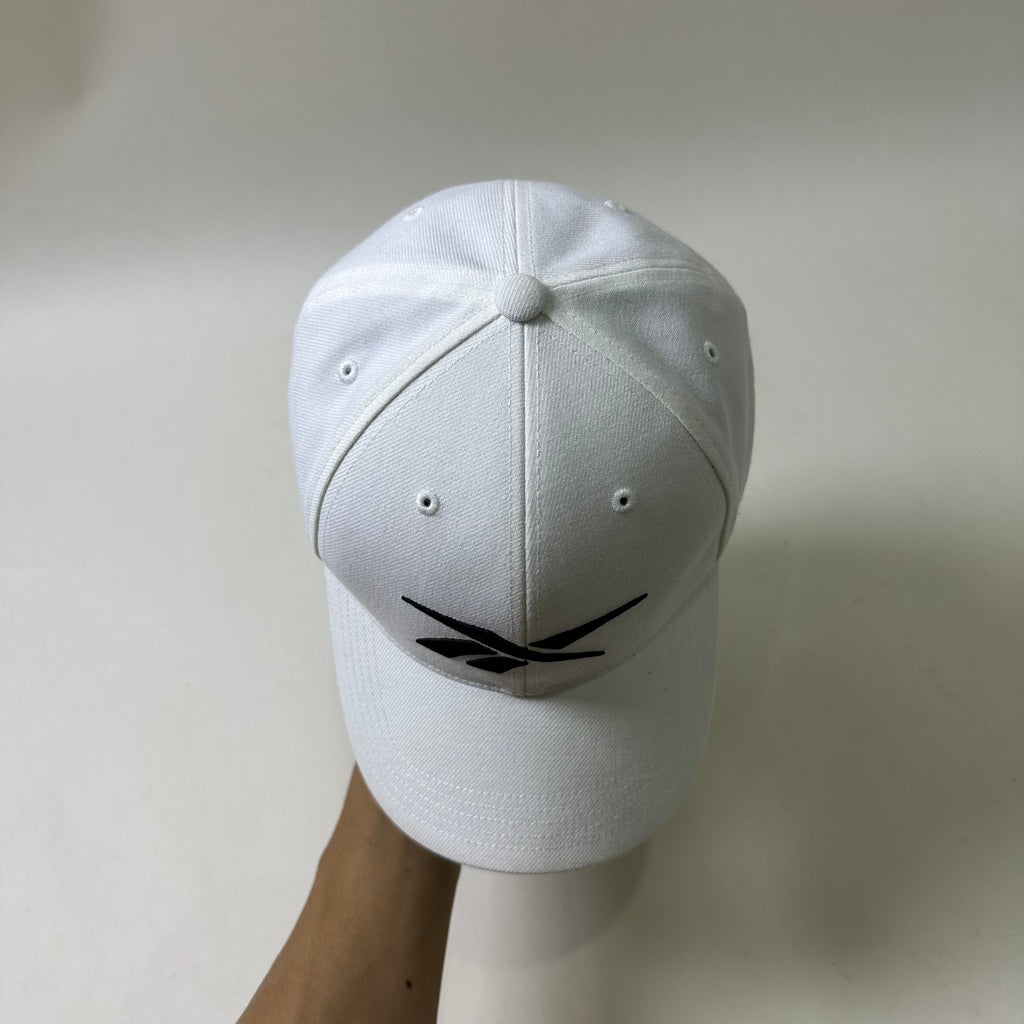 Reebok Vector Embroidered Logo Baseball Cap in White (One Size)