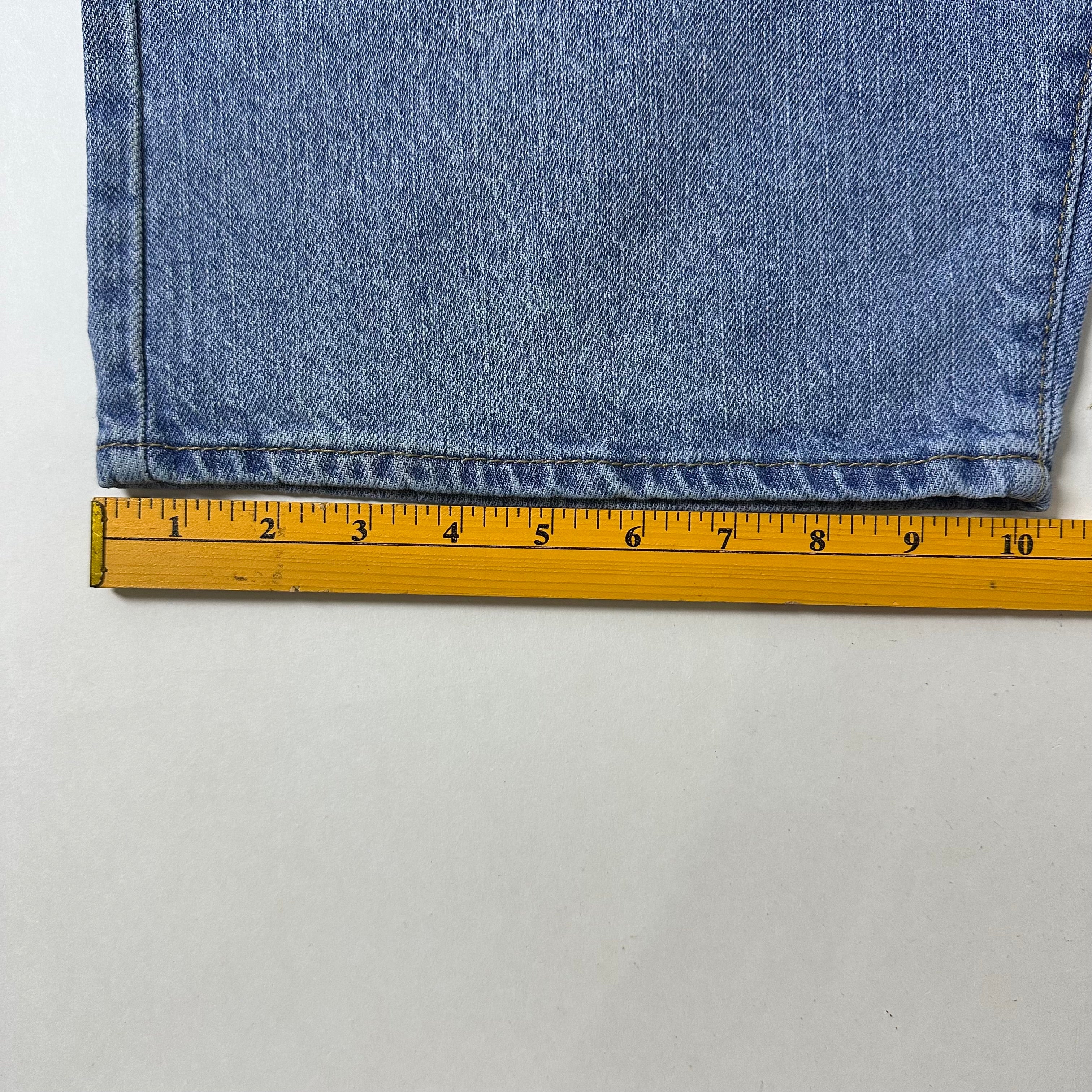 Levi’s 505 Denim Jorts in Light Wash Blue (Size 36)