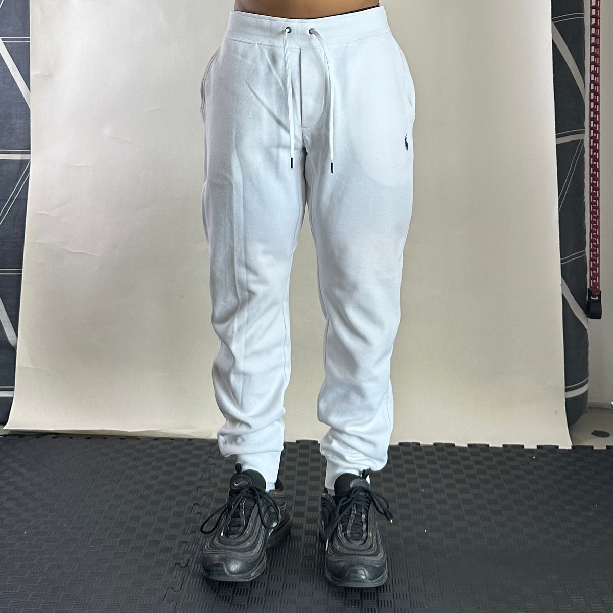 Ralph Lauren Jogger Sweatpants in White ( Size 30-33 )