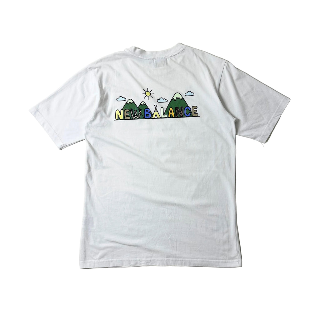 New Balance T-Shirt in White (Size Medium)