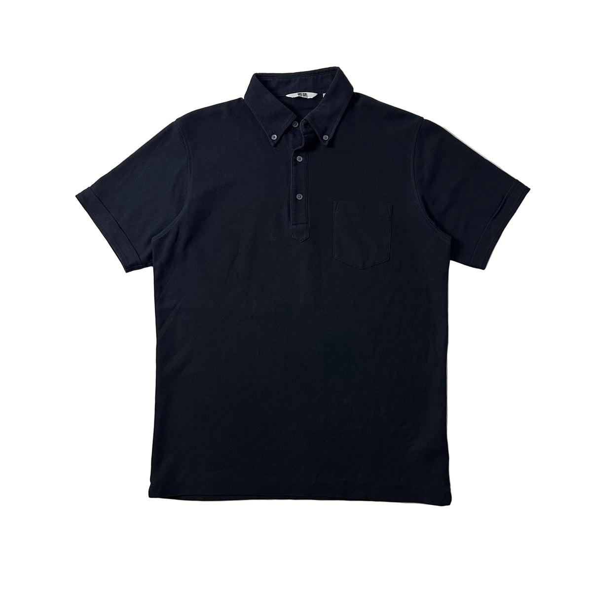 Uniqlo Polo Shirt in Black (Size Medium)