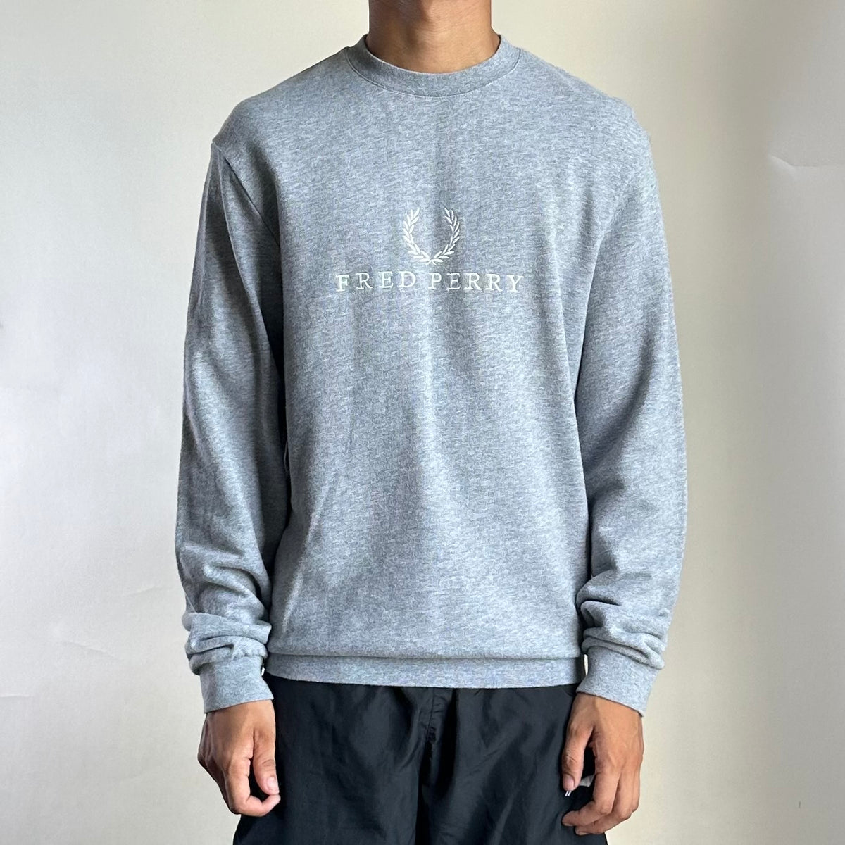 Fred Perry Crew Neck Sweatshirt in Gray Size Small ( Fits Medium )